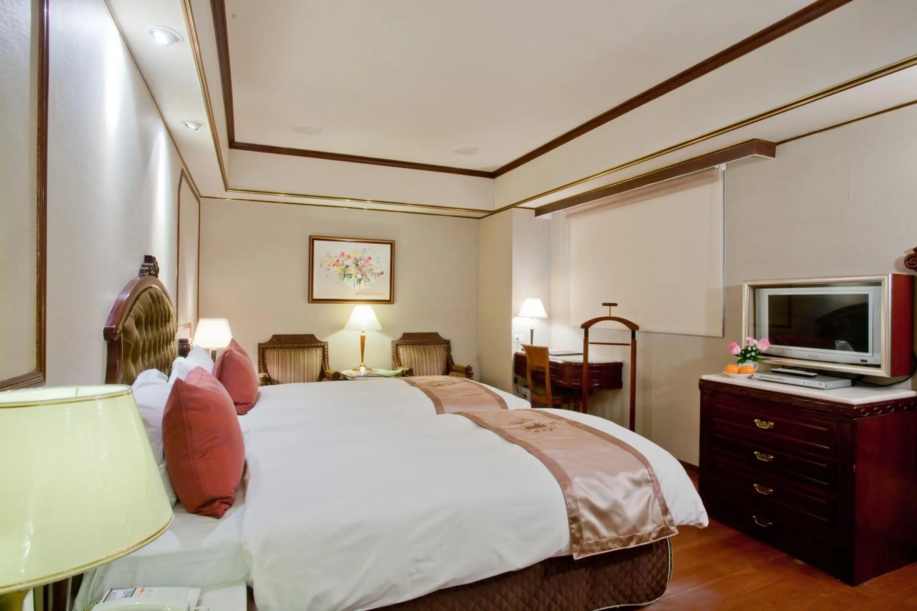 Bed in Charming City Songshan Hotel