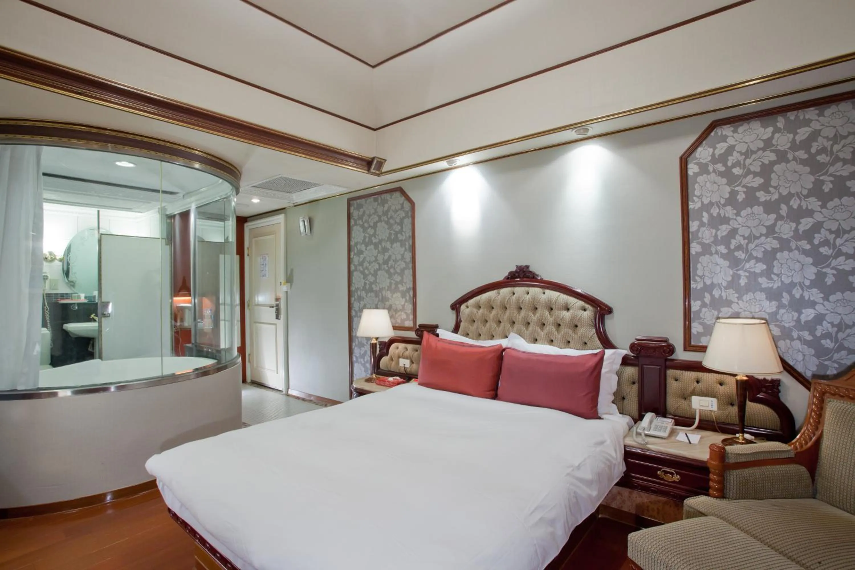 Bed in Charming City Songshan Hotel