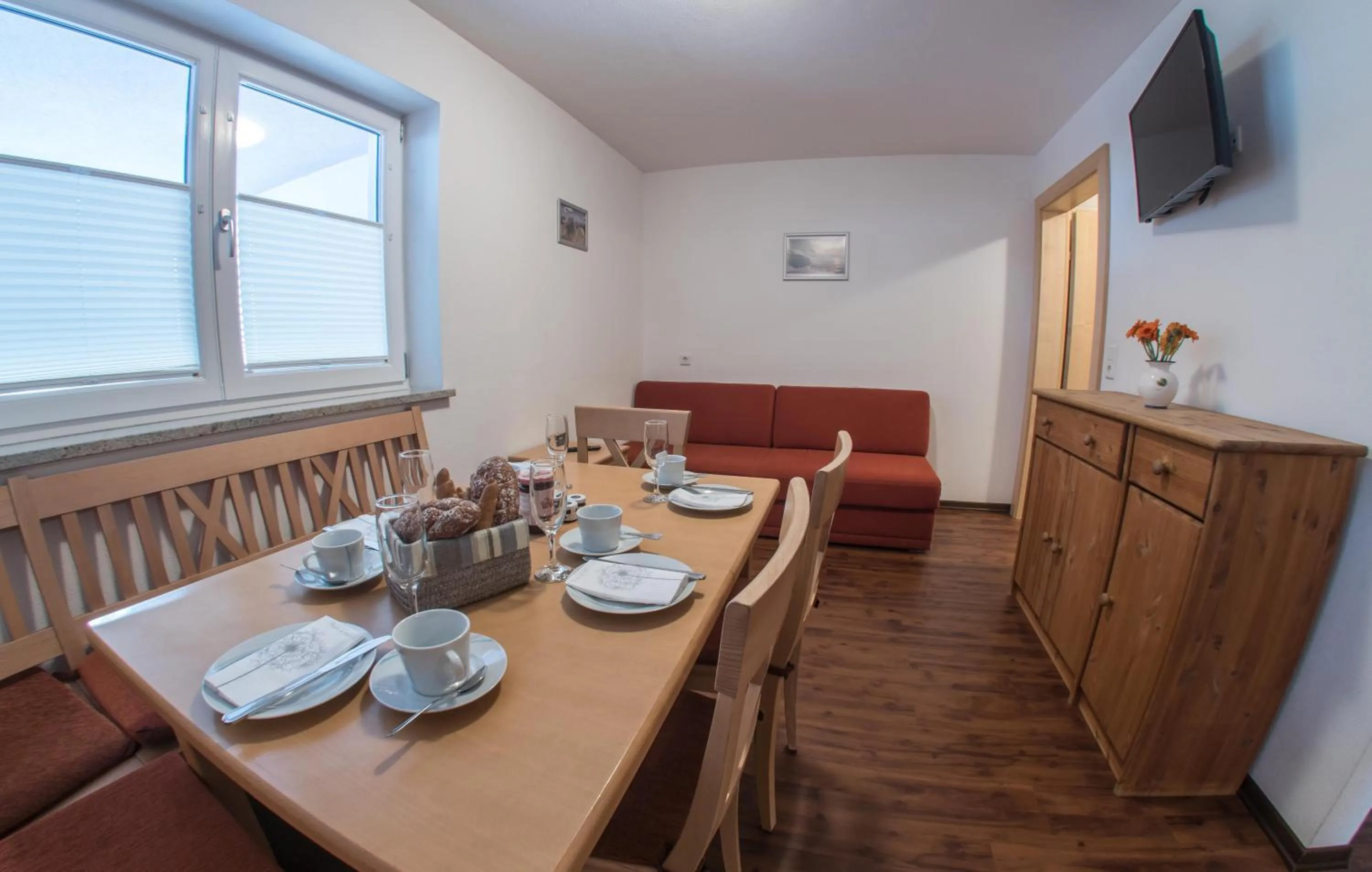 Dining area in Alpenapart Saphir