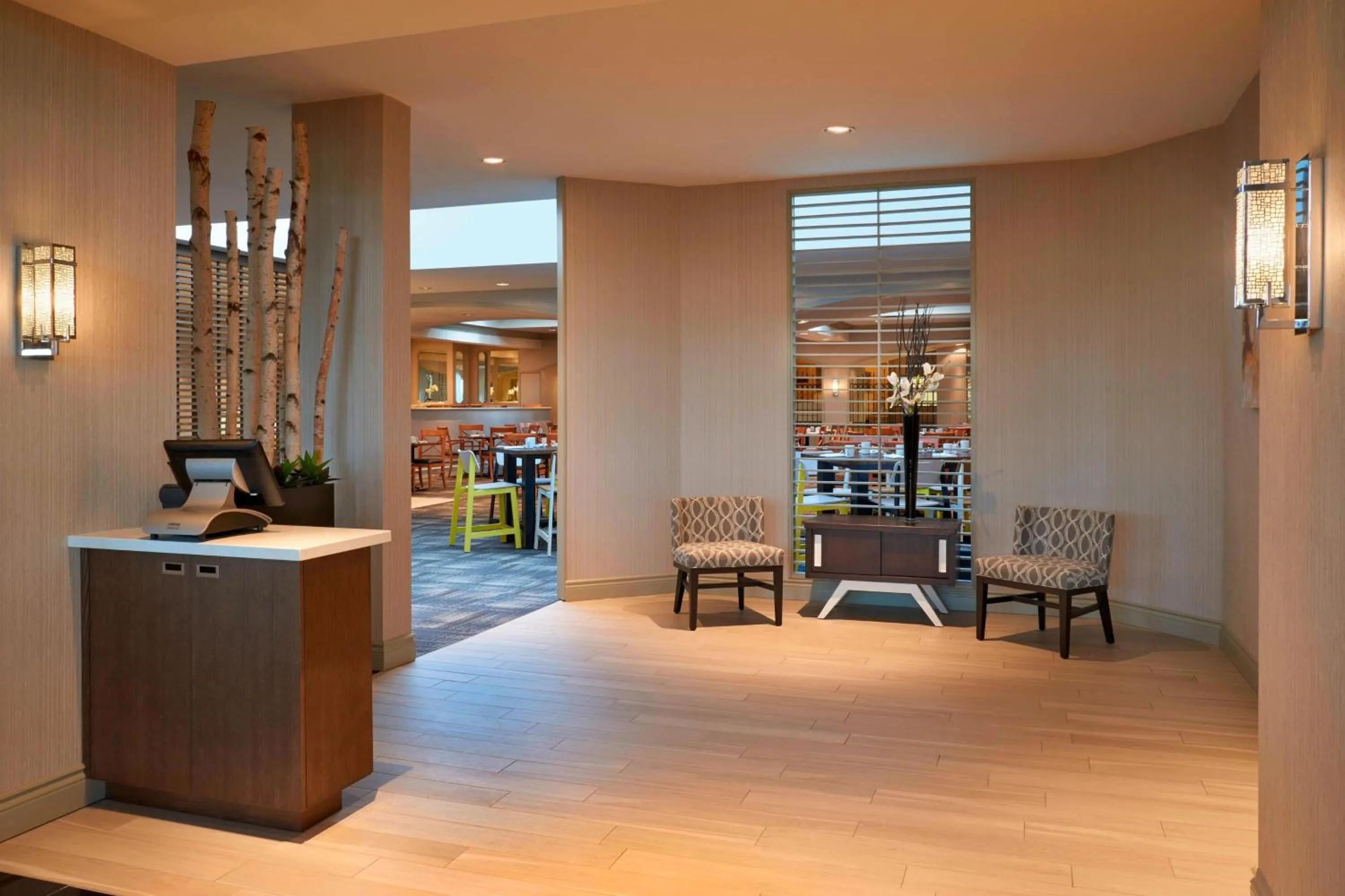 Restaurant/places to eat in Delta Hotels by Marriott Toronto Airport & Conference Centre