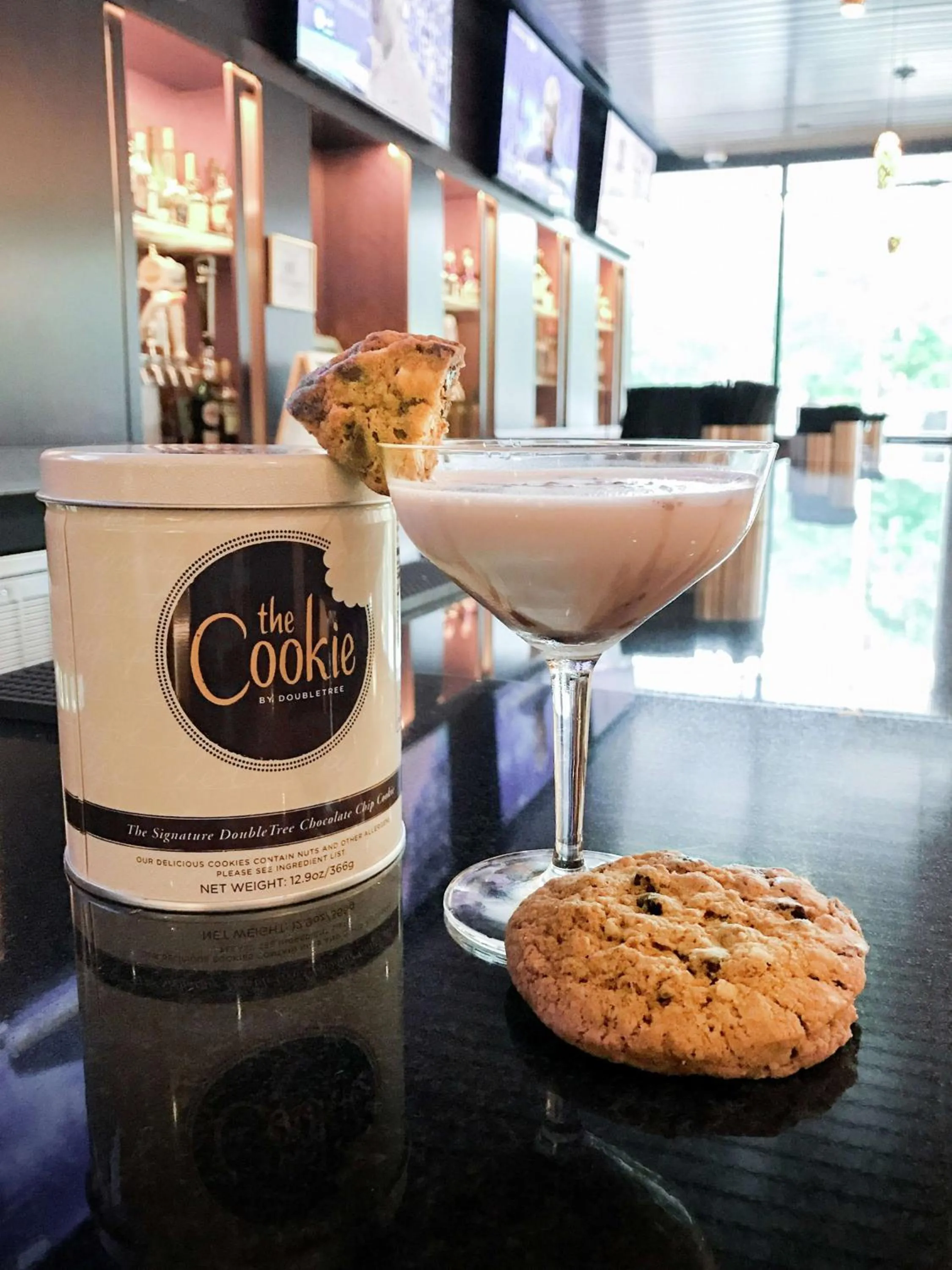 Restaurant/places to eat in DoubleTree by Hilton Hotel & Suites Jersey City