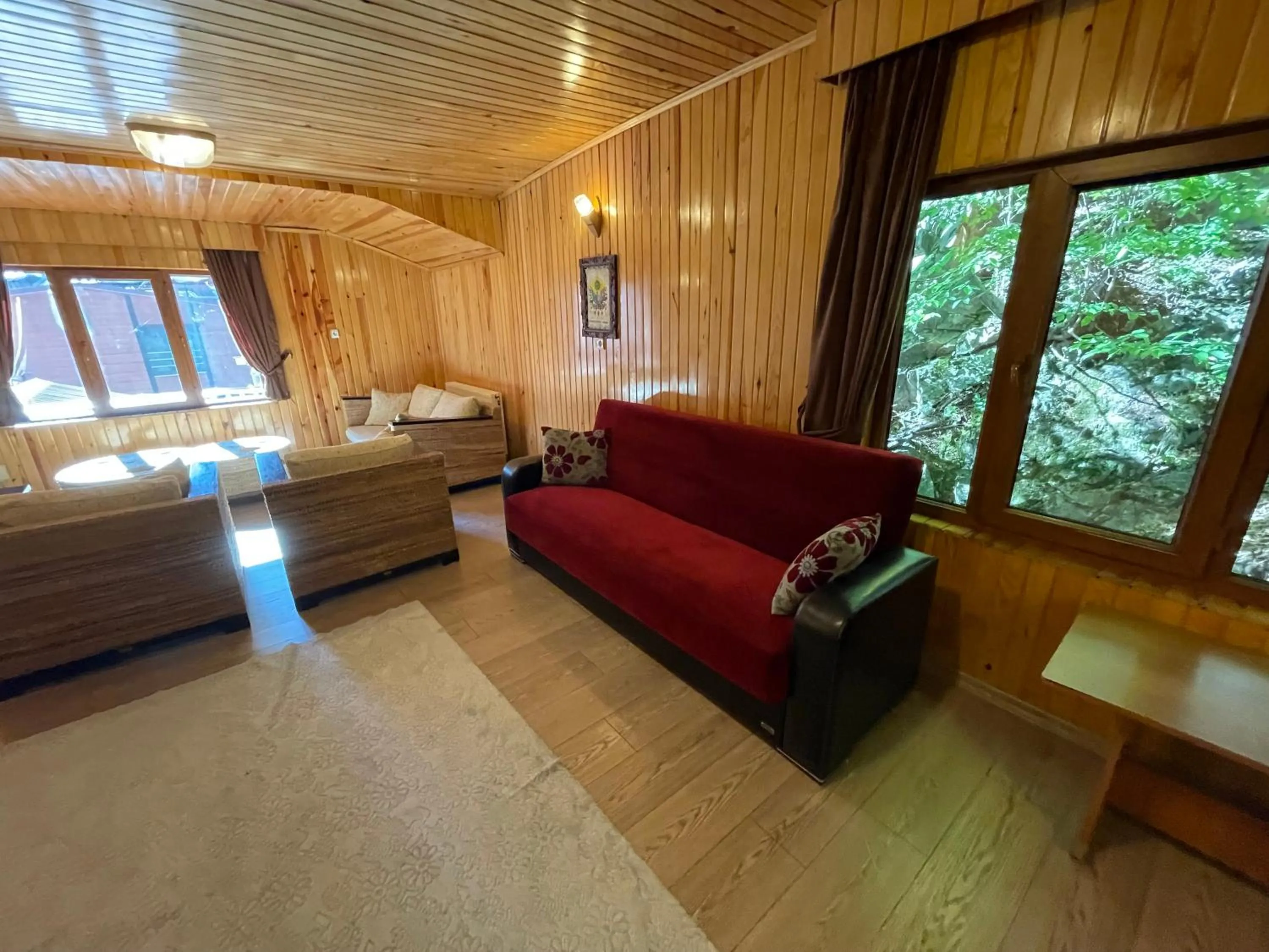 Living room in Ozkan Otel