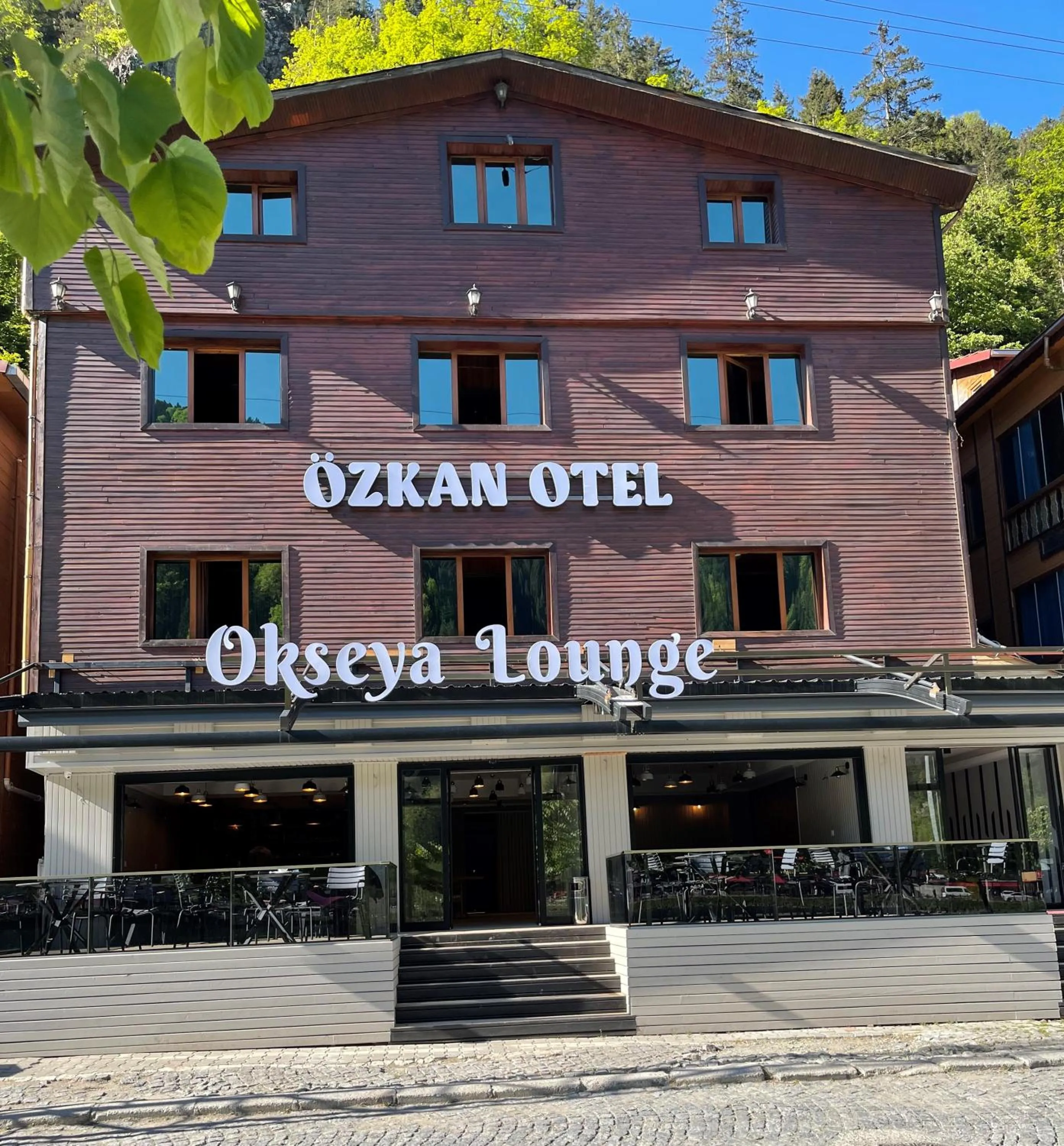 Property building in Ozkan Otel