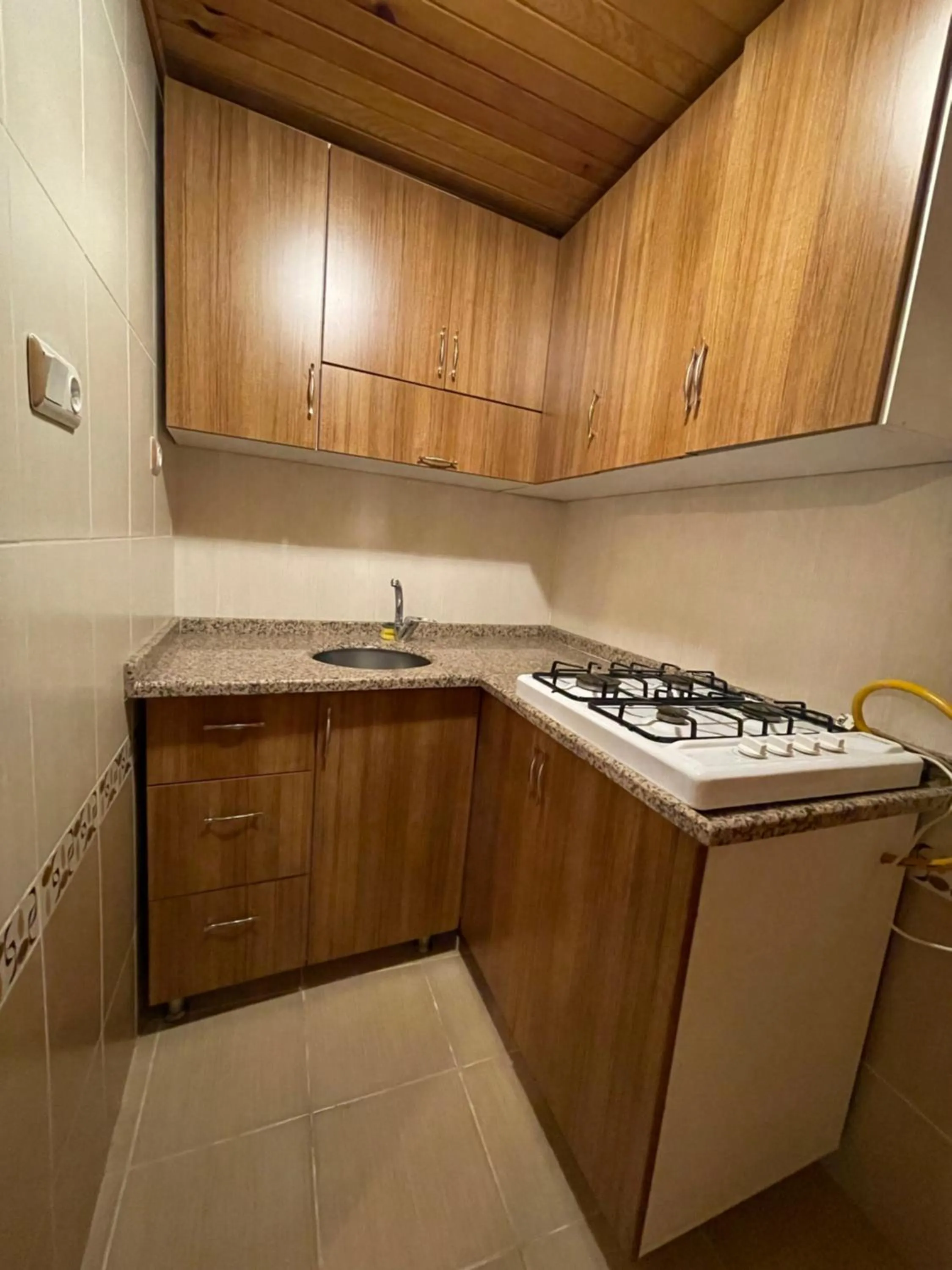 Kitchen or kitchenette in Ozkan Otel