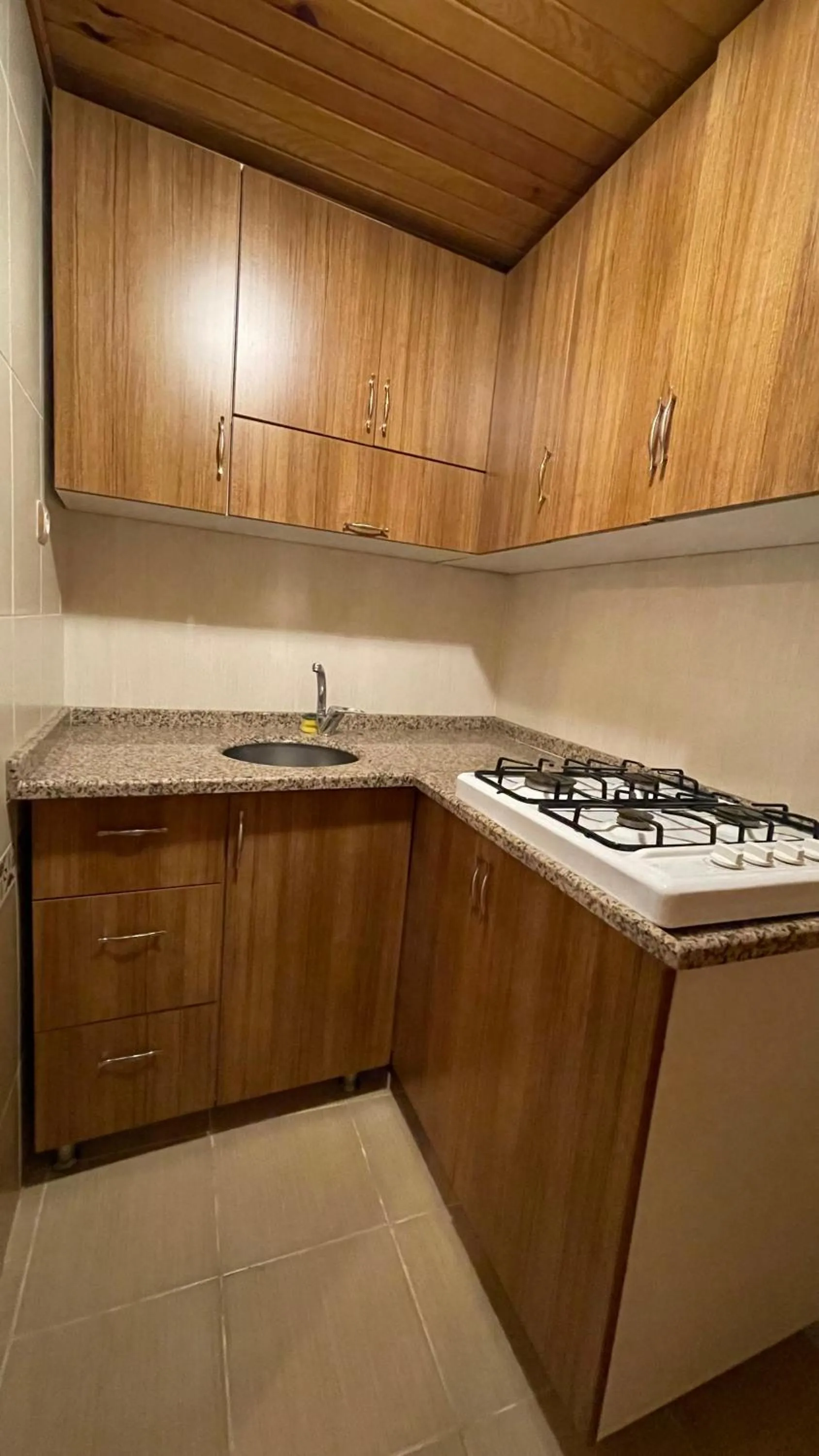 Kitchen or kitchenette in Ozkan Otel