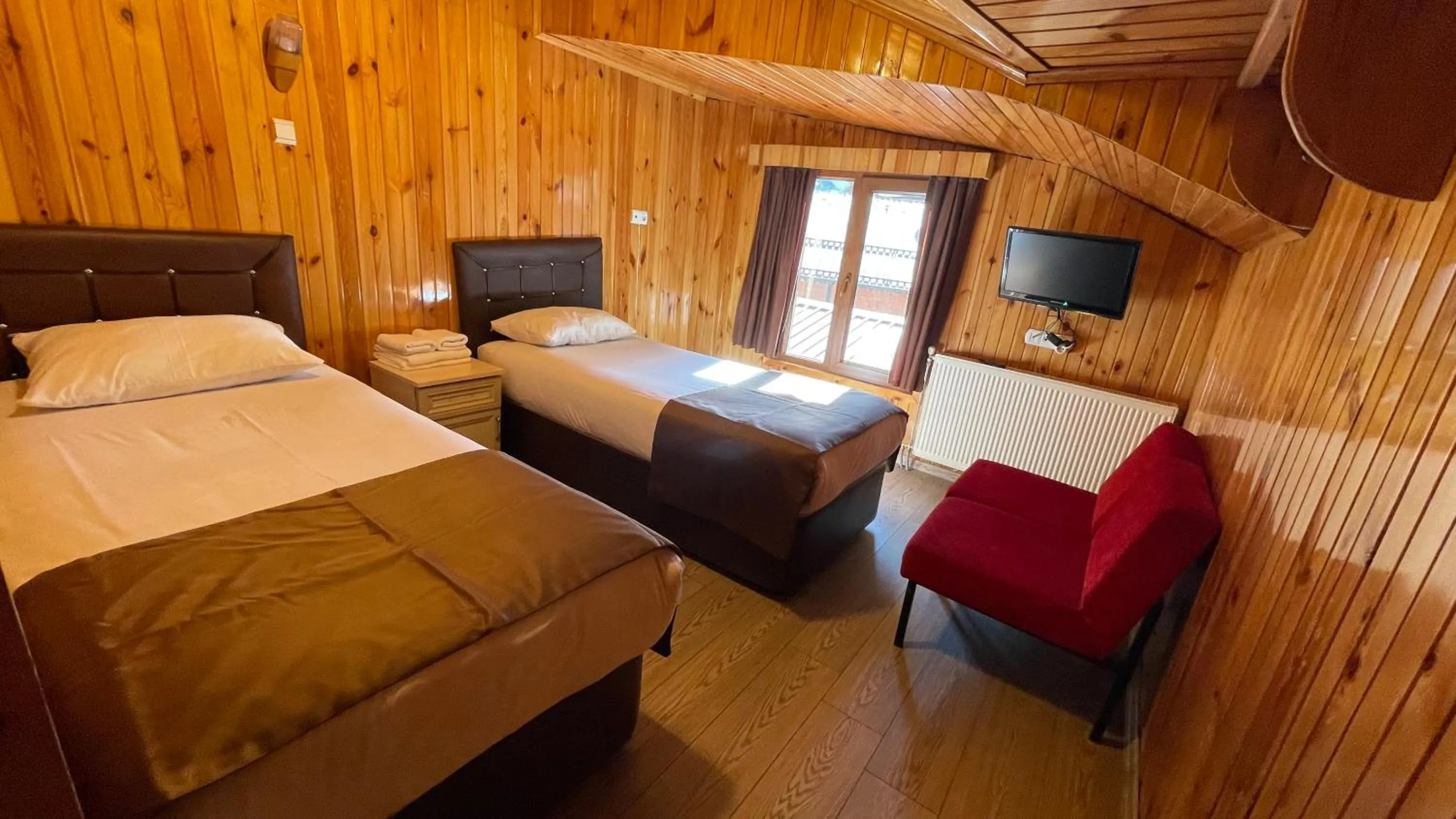 Photo of the whole room in Ozkan Otel