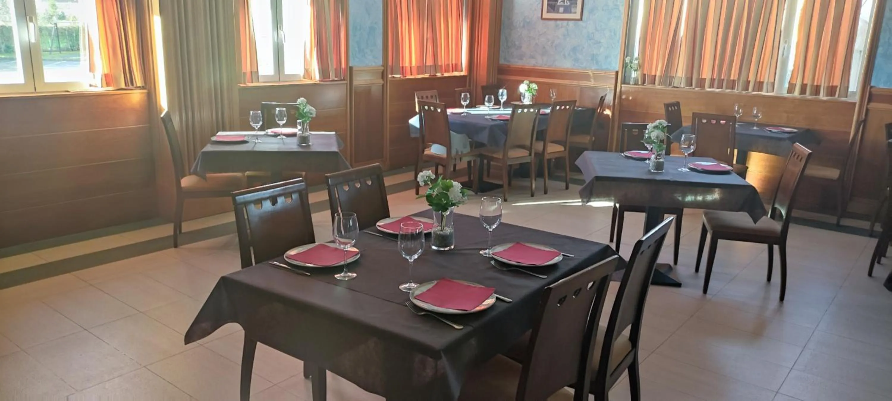 Restaurant/places to eat in Hotel Camino Real