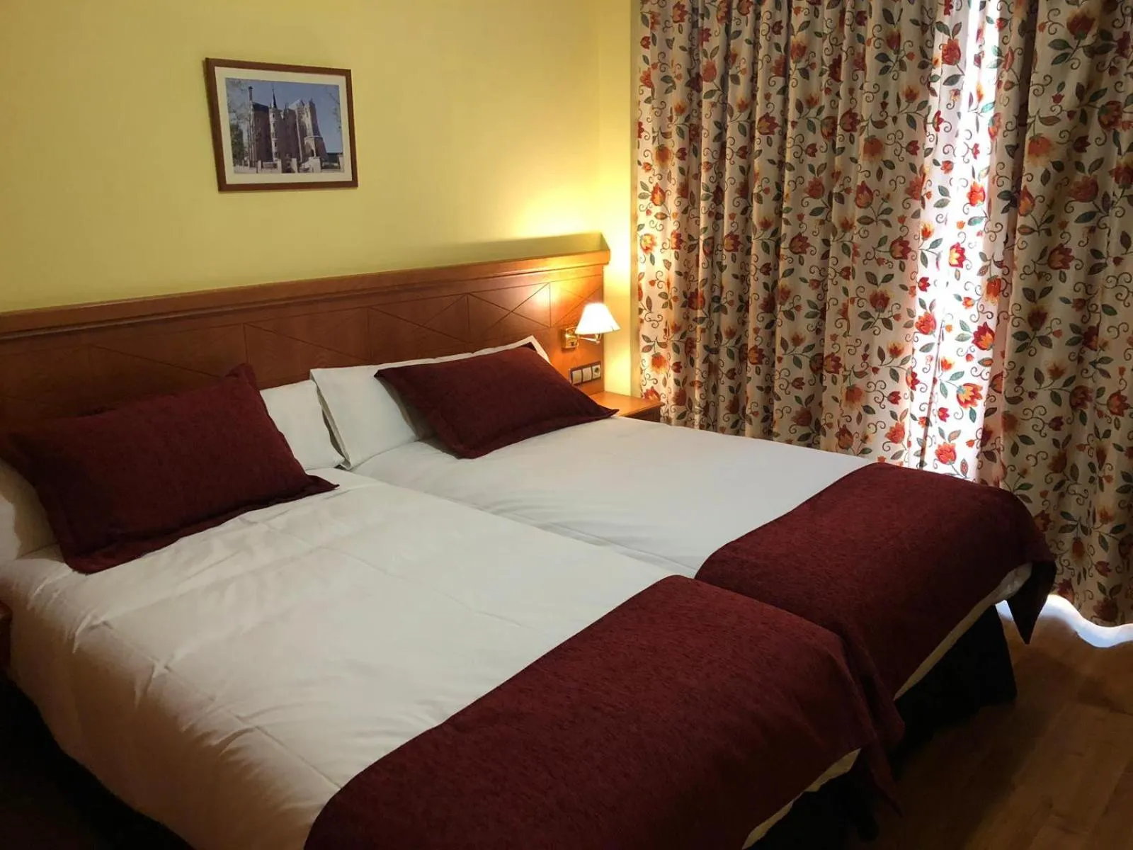 Photo of the whole room, Bed in Hotel Camino Real