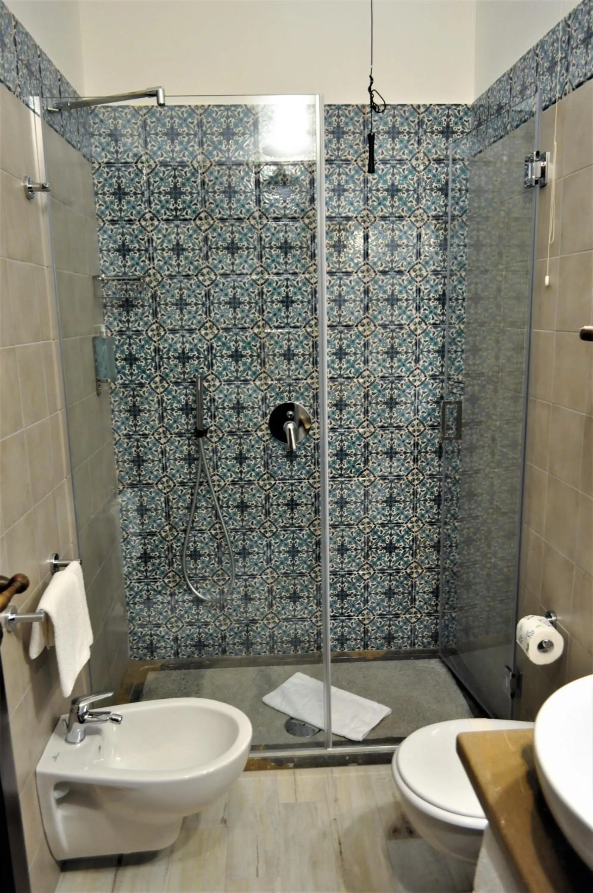Bathroom in Al-Tair