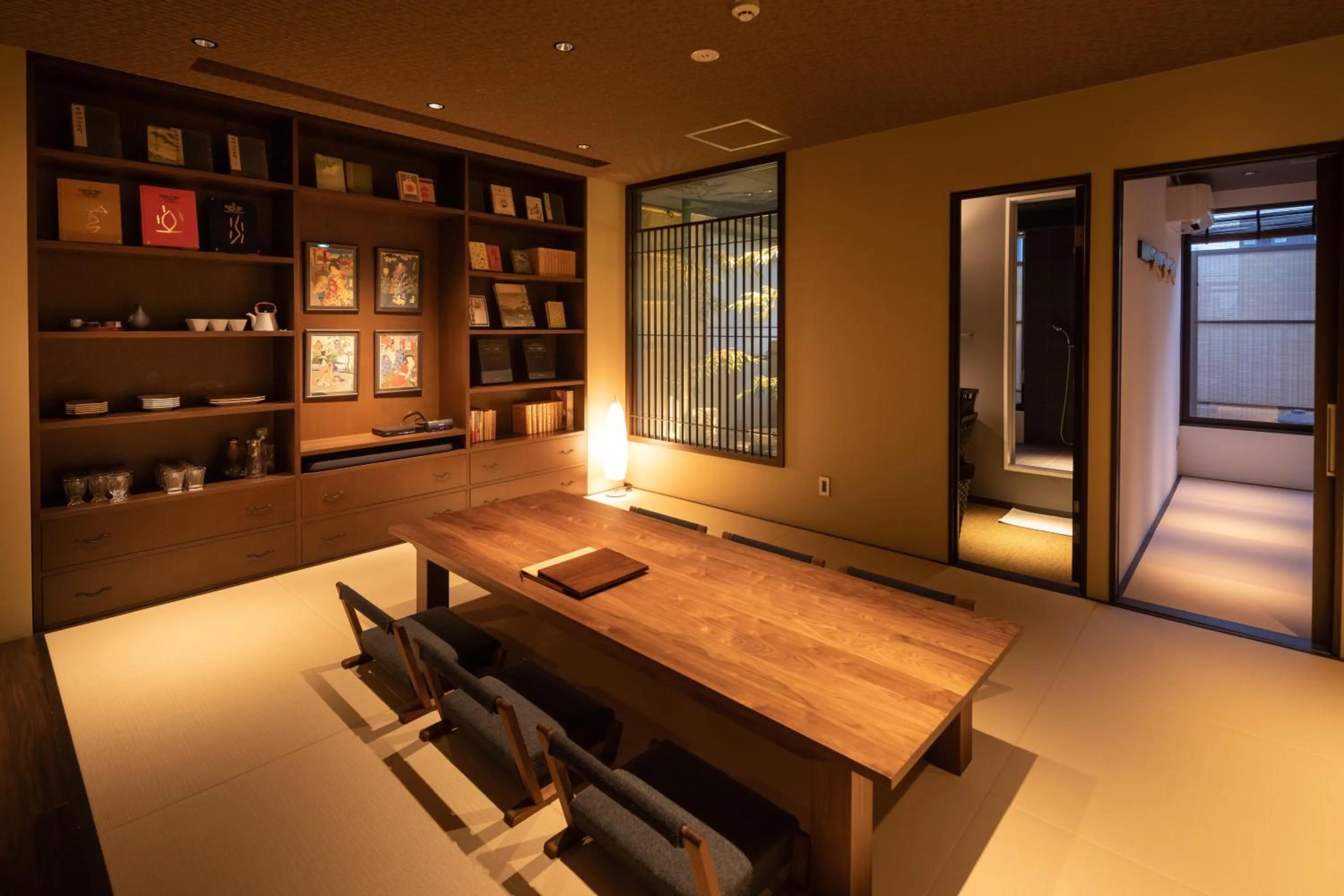 Dining area in KONJAKUSO Osaka Dotonbori "SHOSHI" "GŌYAKUYA"SPA Stay