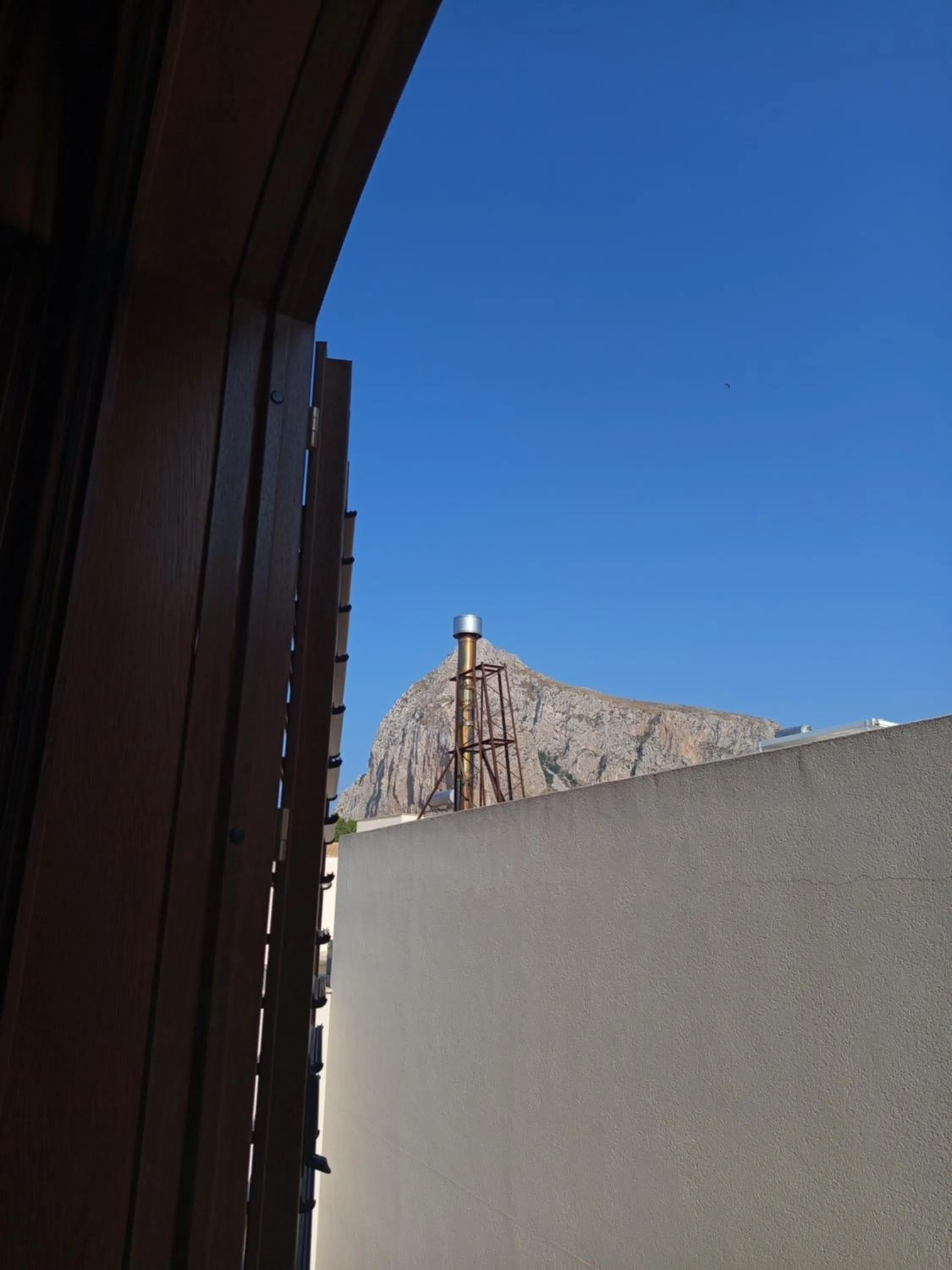 Day in Amaryllis Hotel