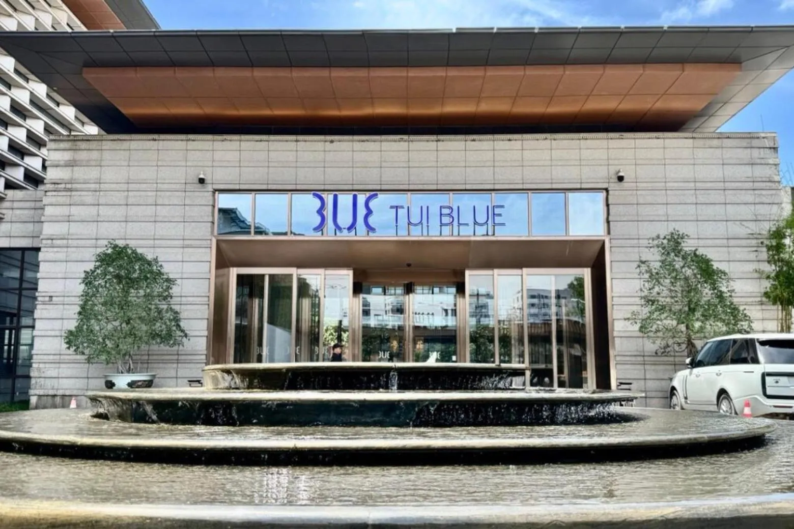 Facade/entrance in TUI BLUE Sihanoukville
