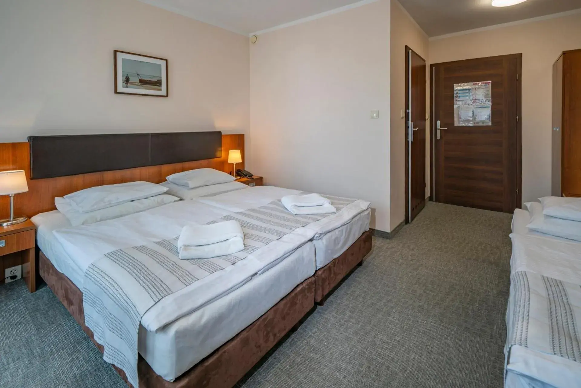 Triple Room in Maximus Spa Triple Room in Maximus Spa