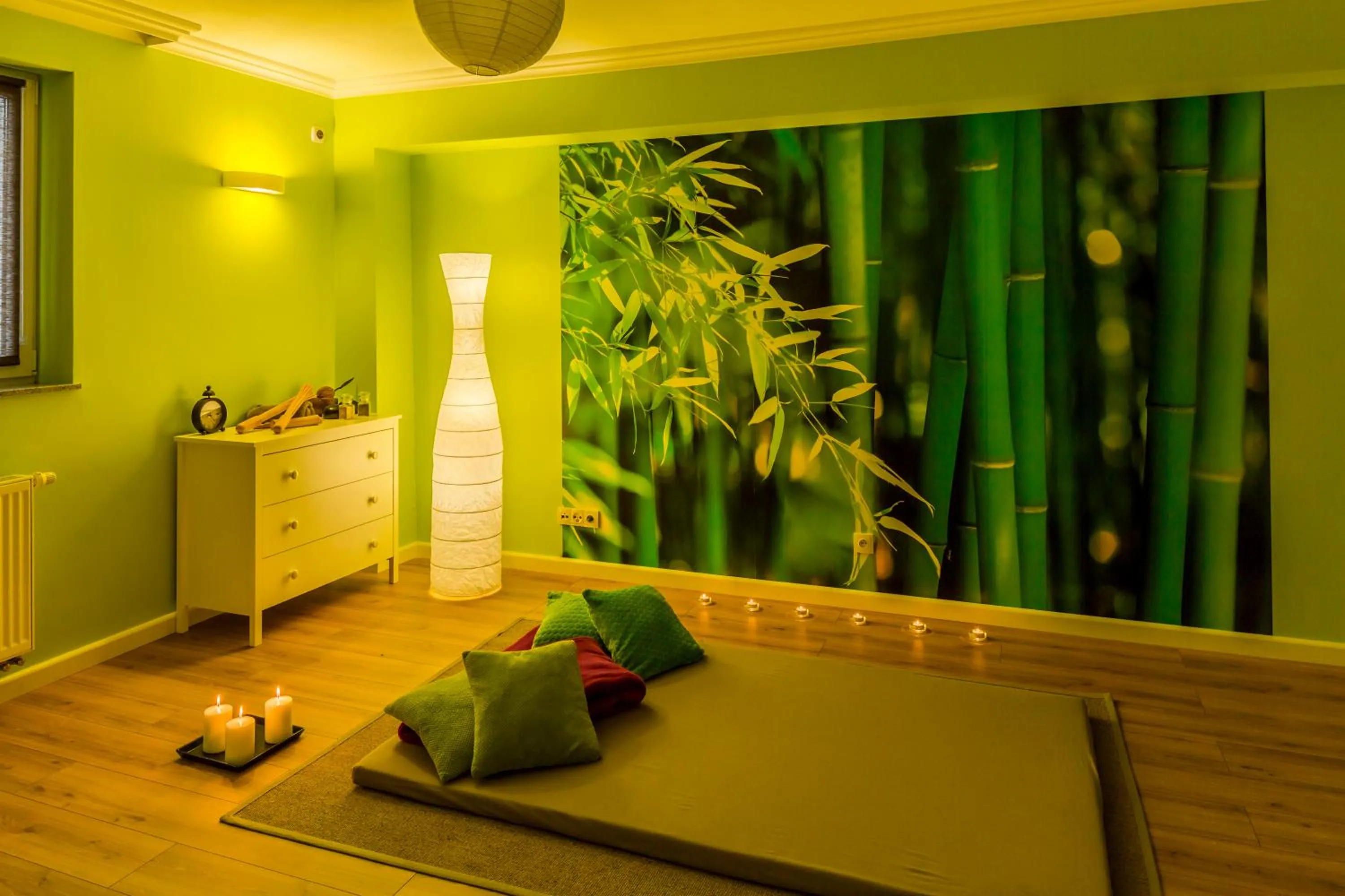 Massage, Bed in Maximus Spa