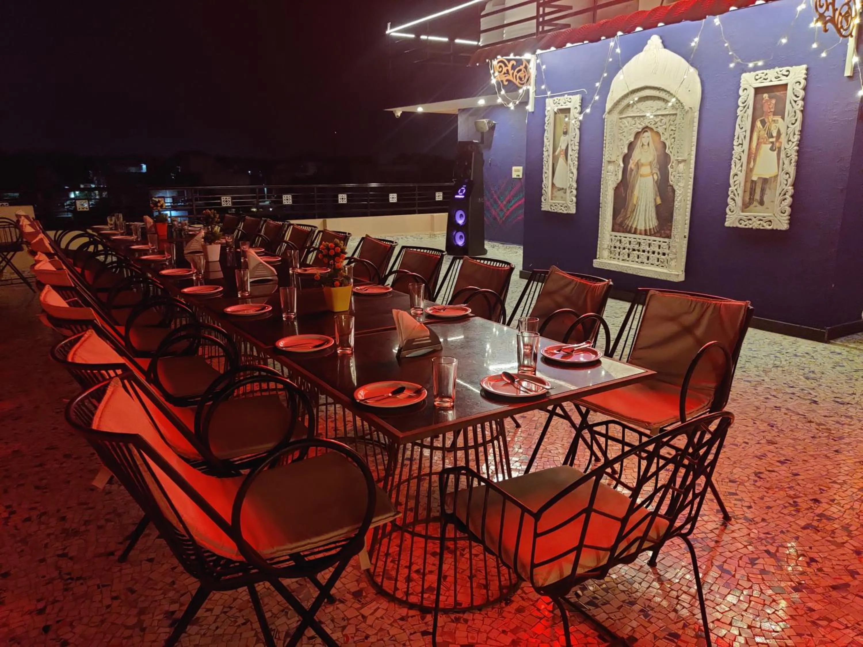 Restaurant/places to eat in Hotel The Balam