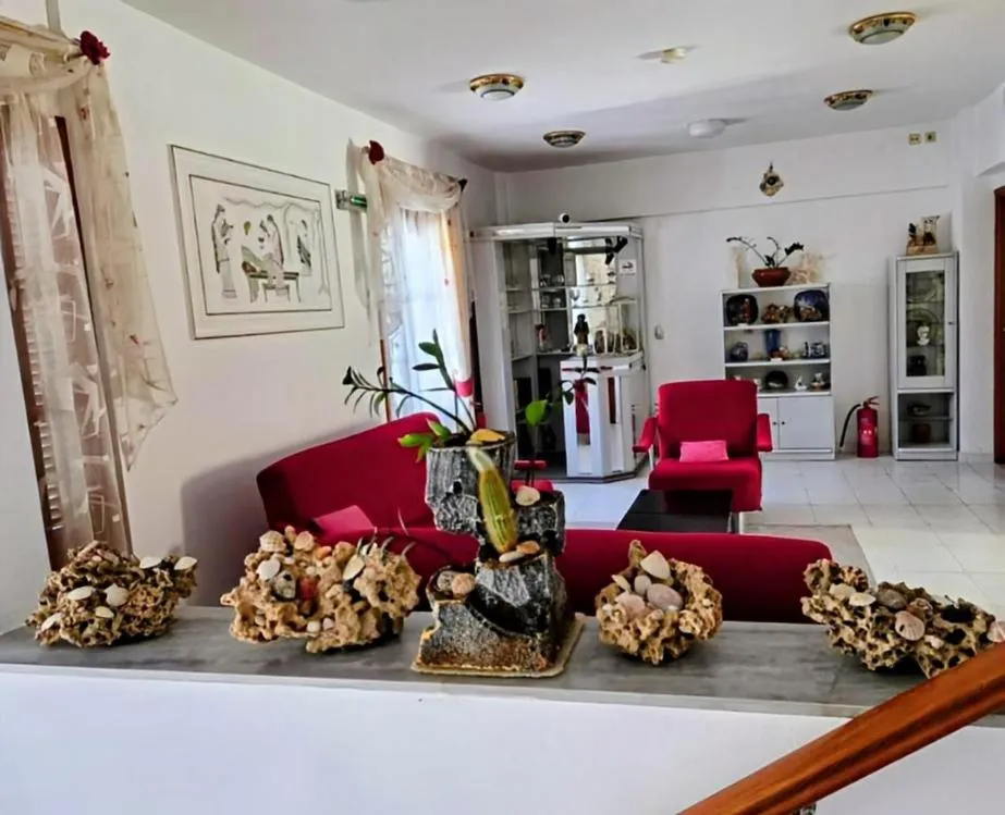 Sea Stone Apartments