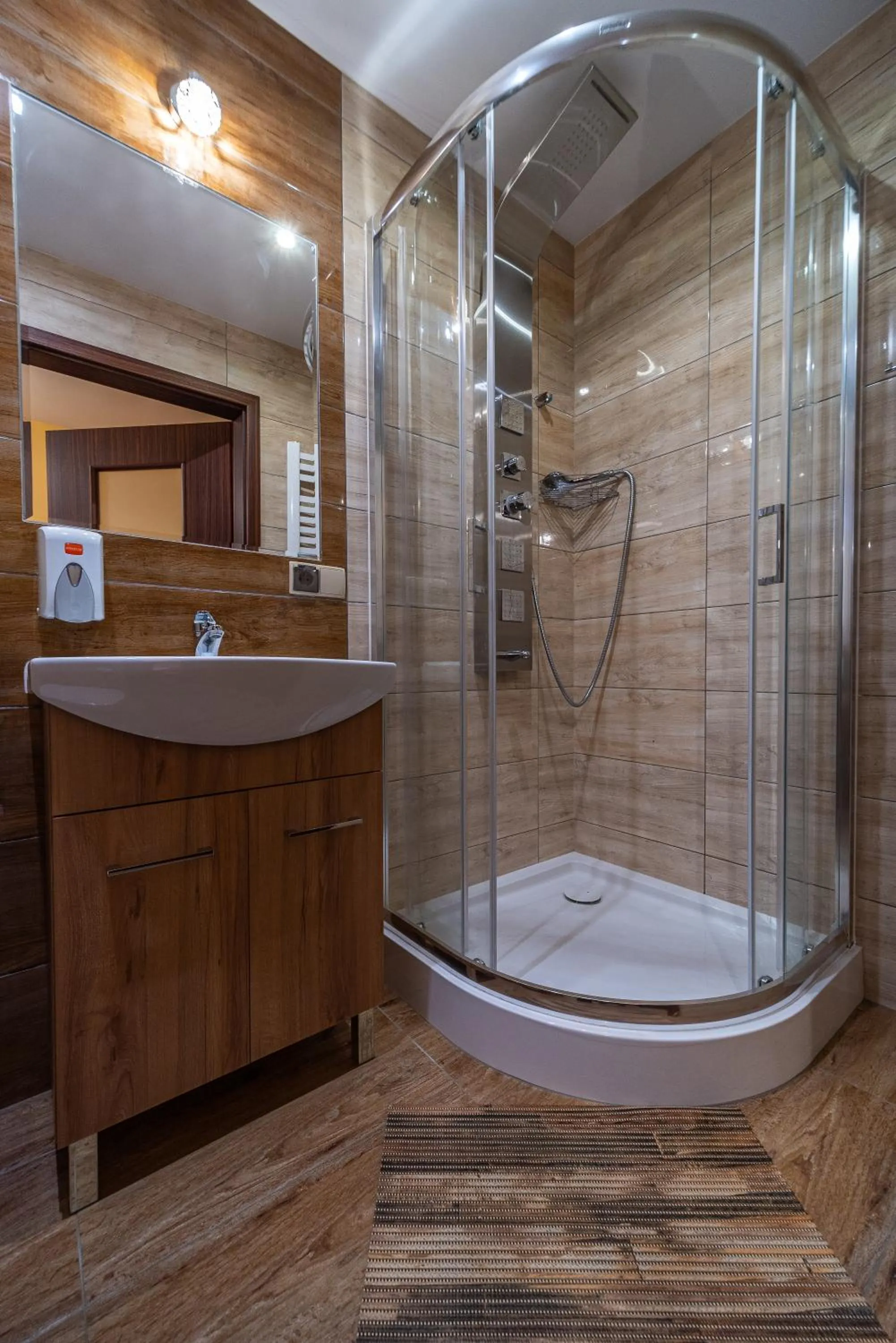 Bathroom in Apartamenty i Pokoje w Willi na Ubocy