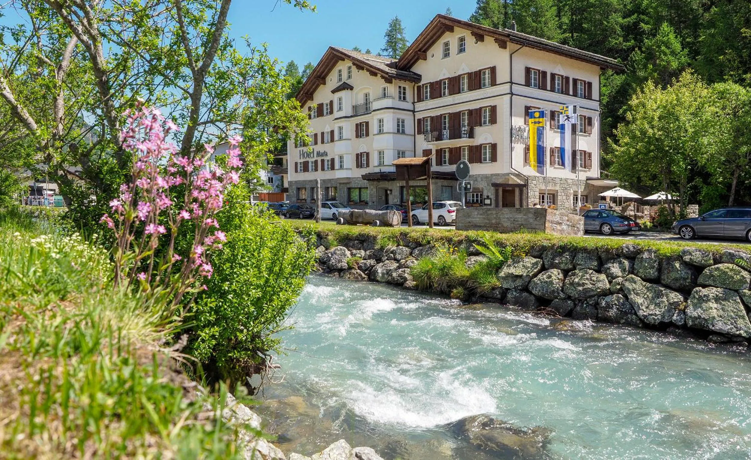 Facade/entrance in Hotel Maria