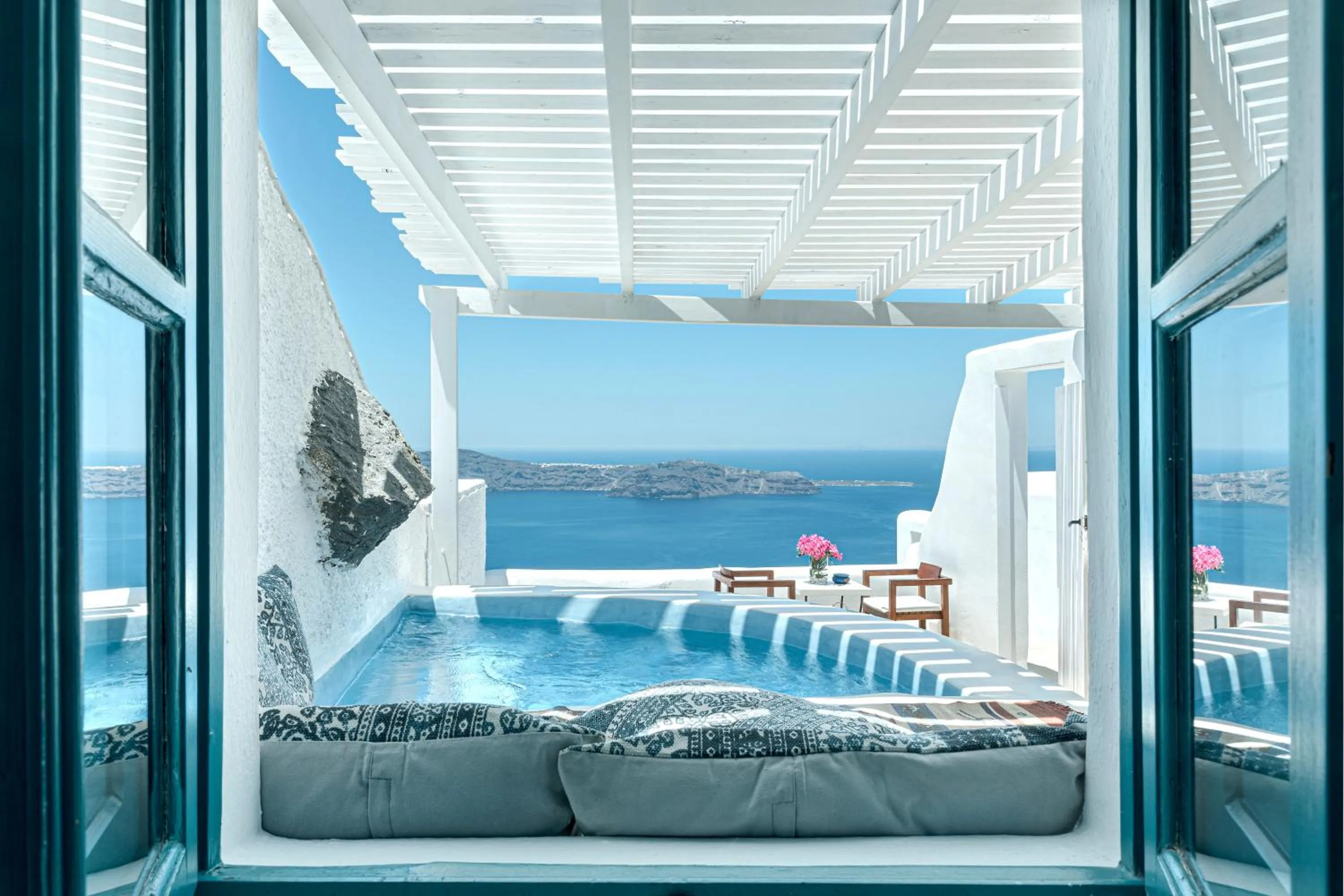 Hot Tub in Afroessa Hotel by Pearl Hotel Collection