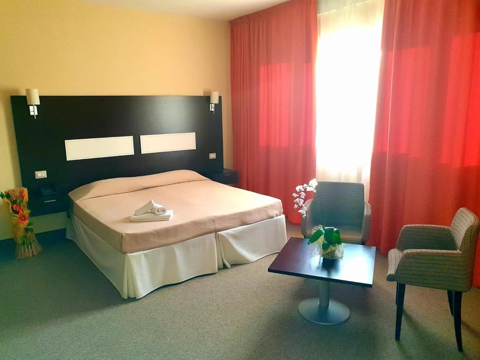 Bed in Santa Loja Hotel Residence