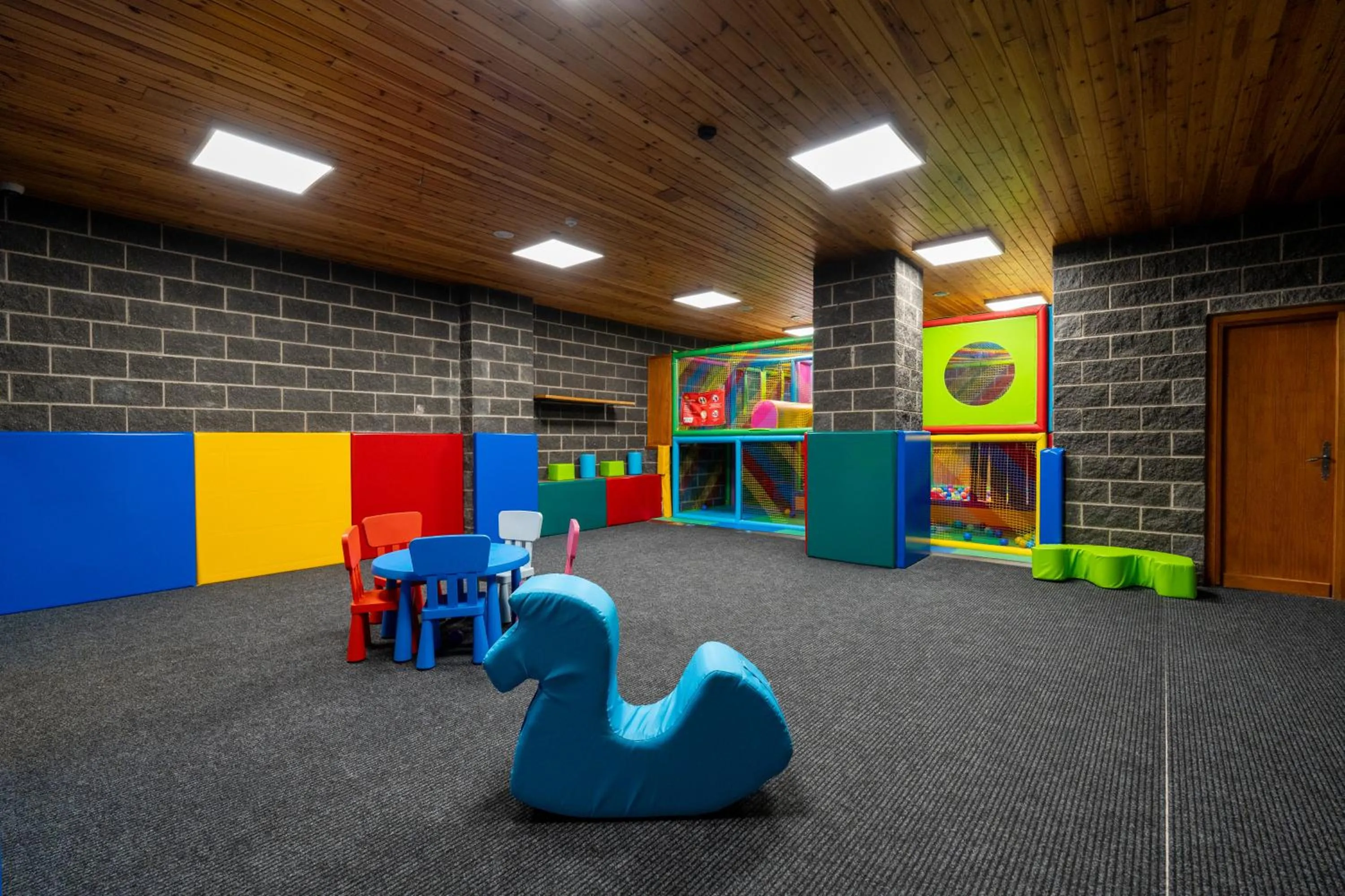 Kids's club in Ushuaia, The Mountain Hotel