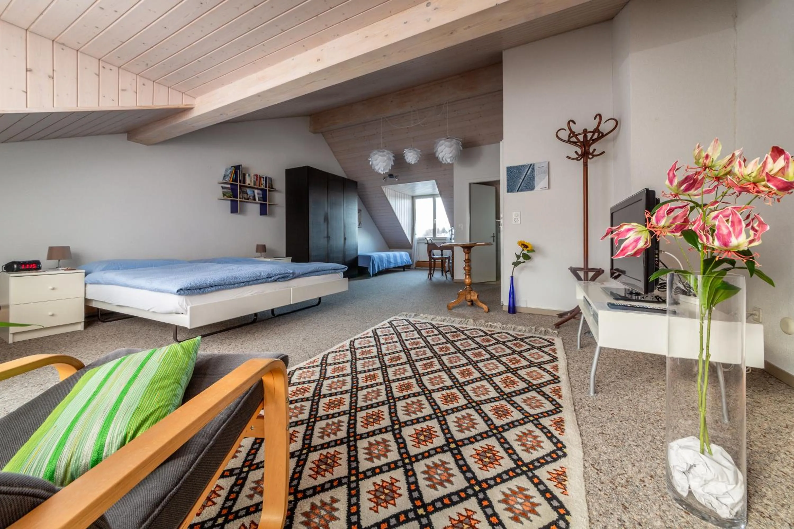 Photo of the whole room, Bed in MyBednBreakfast in Bottmingen