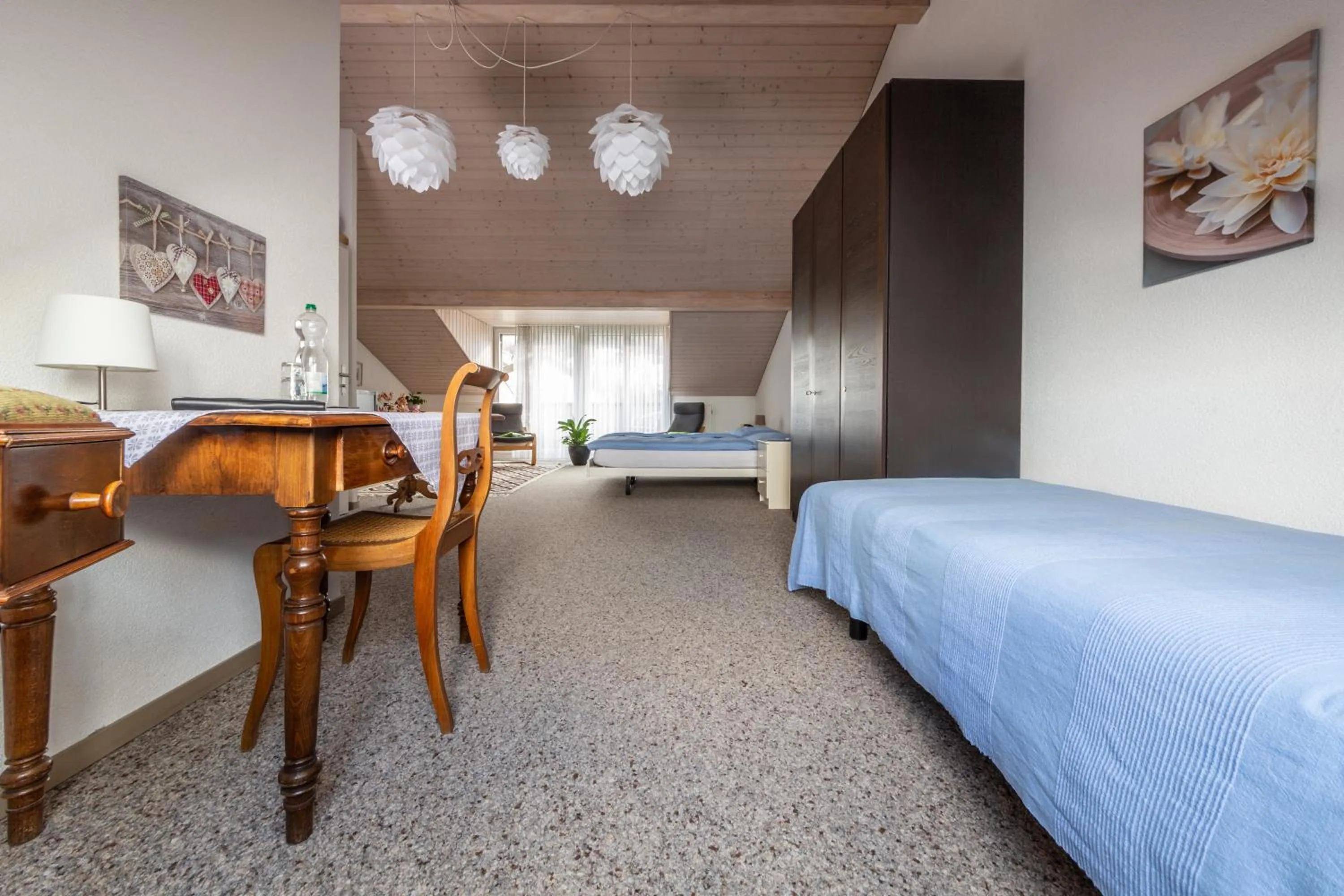 Photo of the whole room, Bed in MyBednBreakfast in Bottmingen