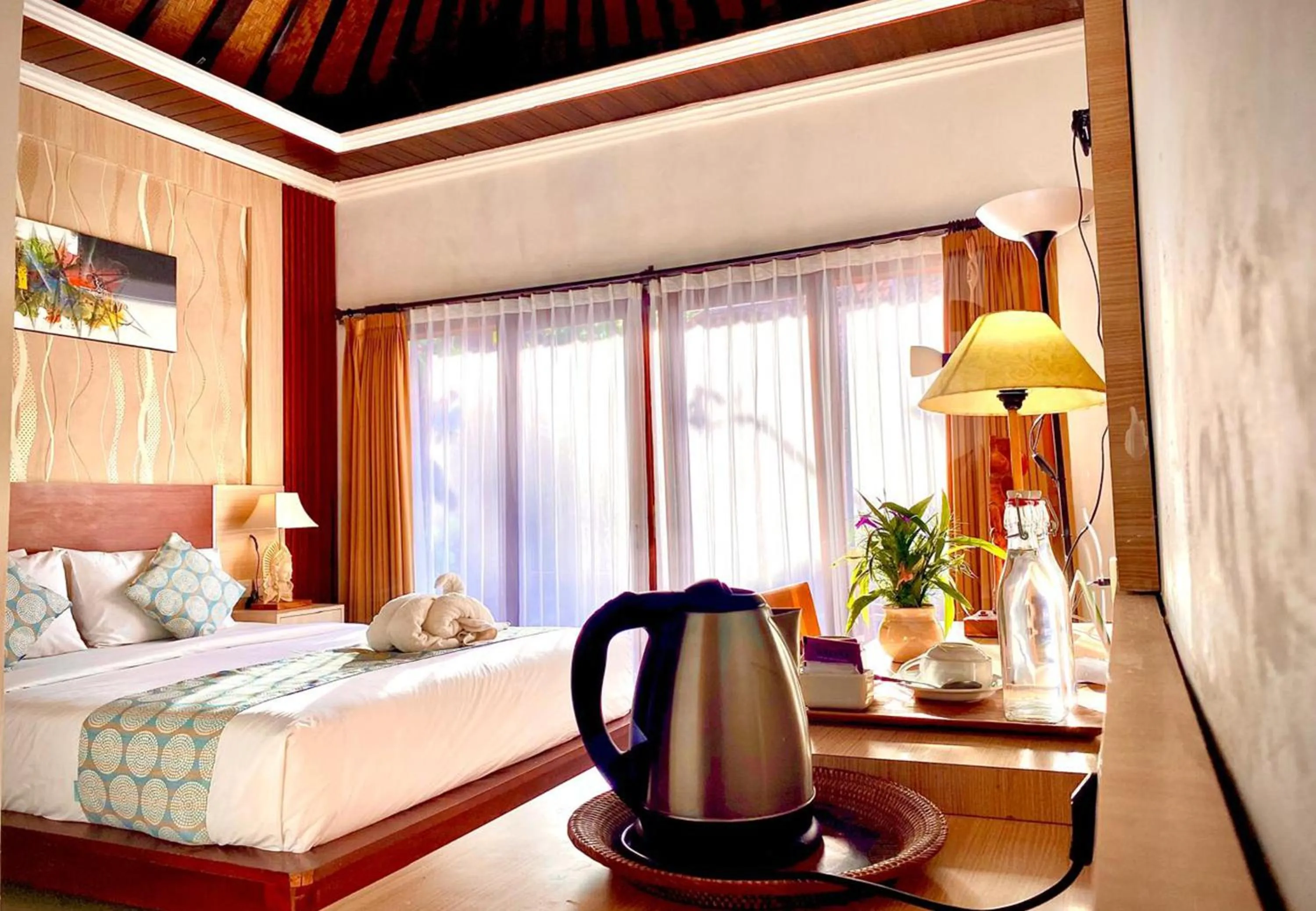 Photo of the whole room, Bed in Wait Garden Cottage