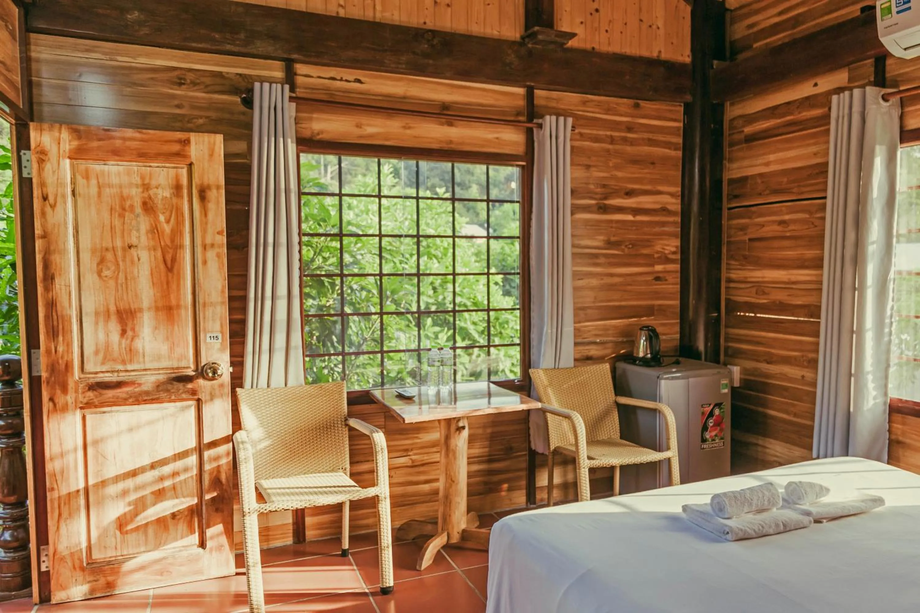 View (from property/room), Bed in Phu Quoc Valley Sen Bungalow