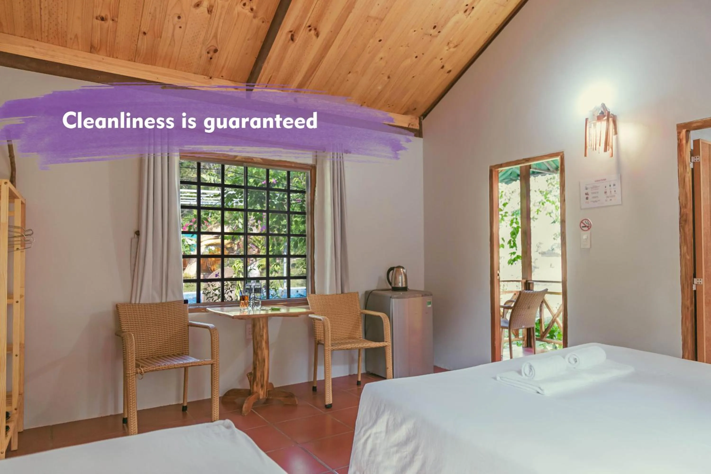 Bed in Phu Quoc Valley Sen Bungalow