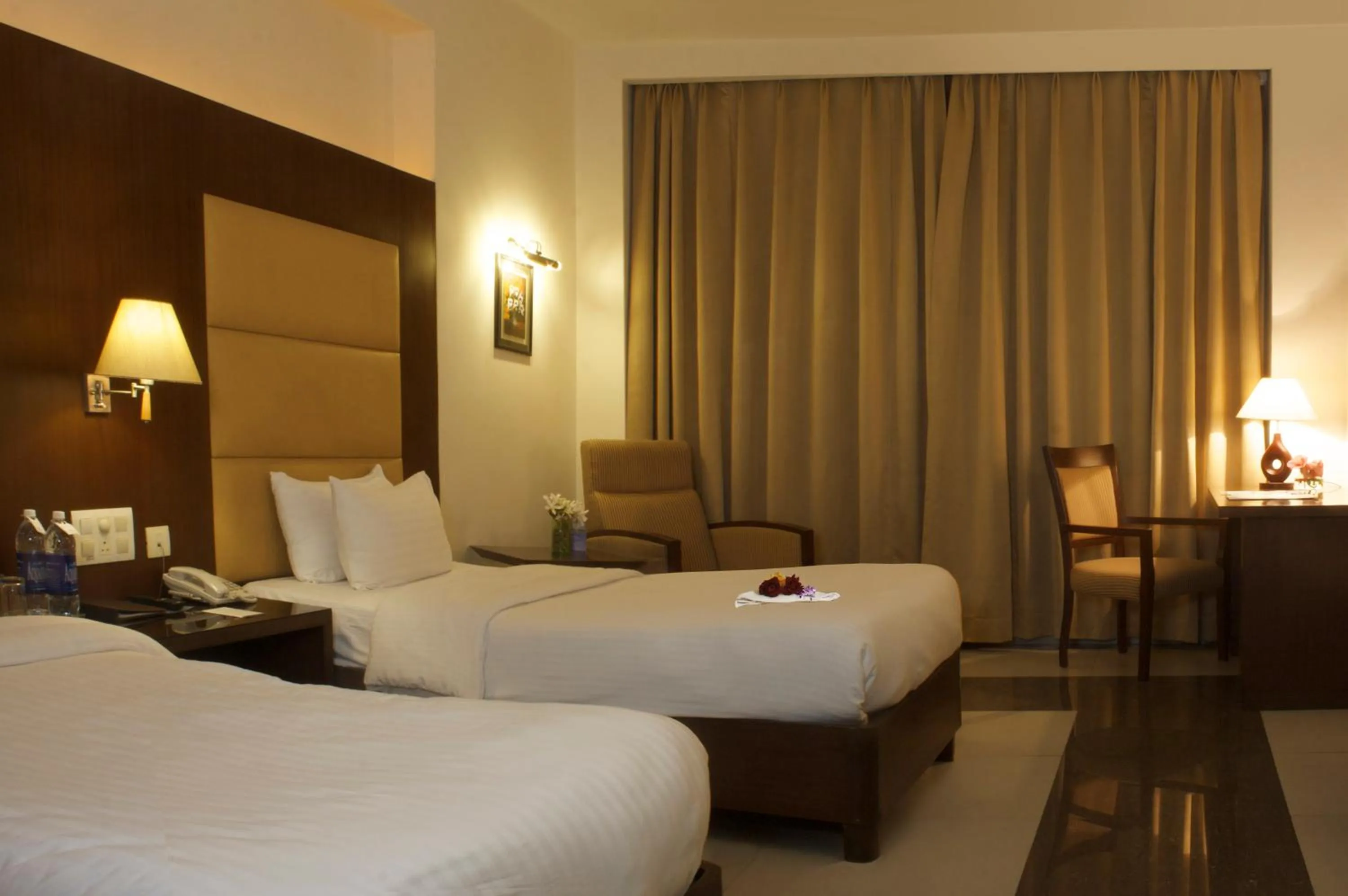 Bathroom, Bed in Legend Sarovar Portico