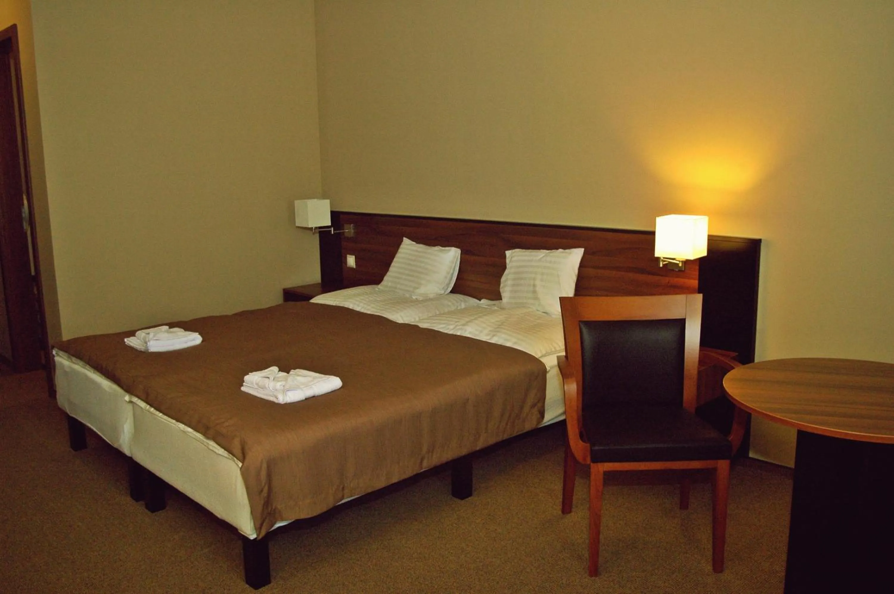 Bed in Fiáker Panzió