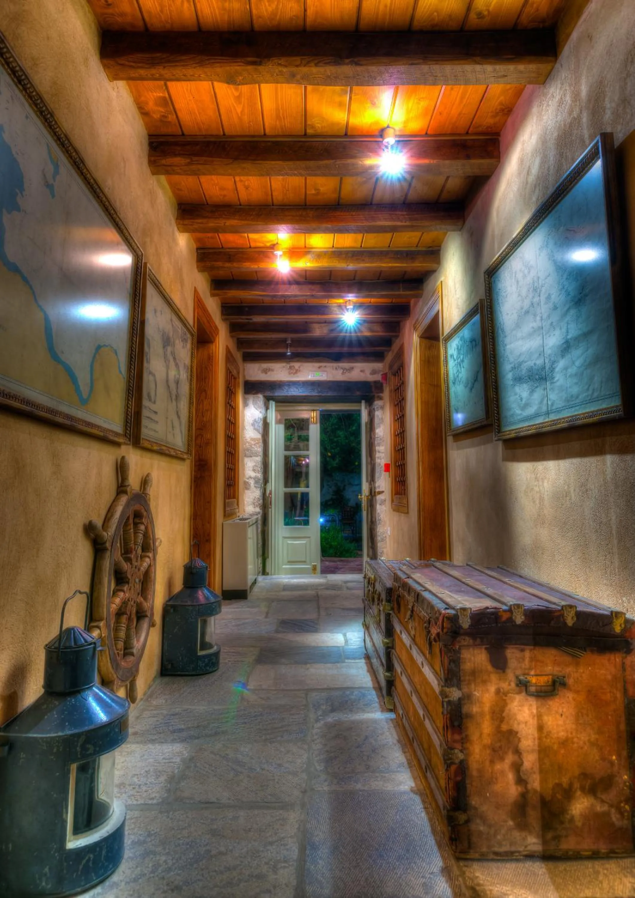 Facade/entrance in Cotommatae Hydra 1810