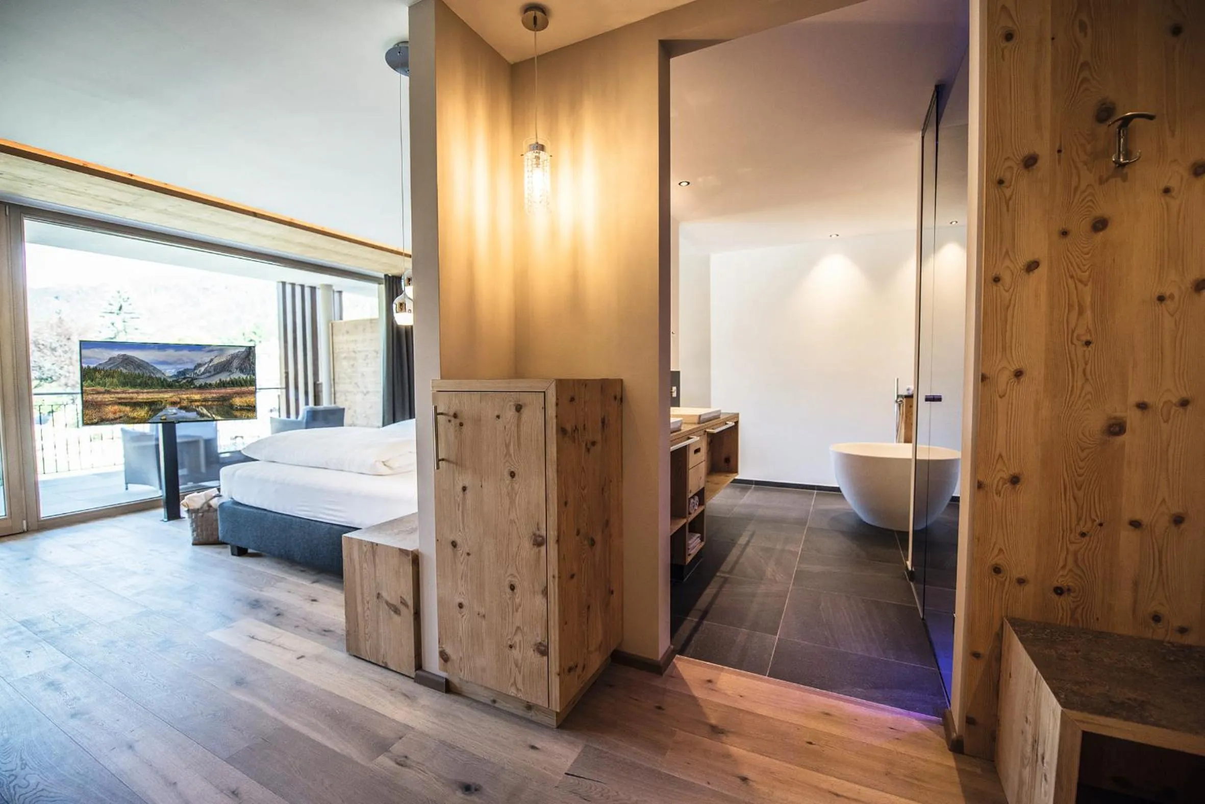 Bed in Hotel Kronblick