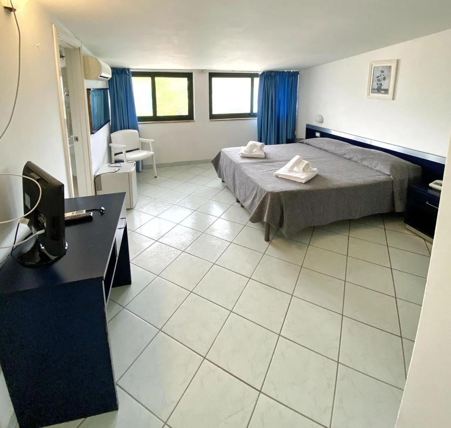 Photo of the whole room in Hotel San Paolo