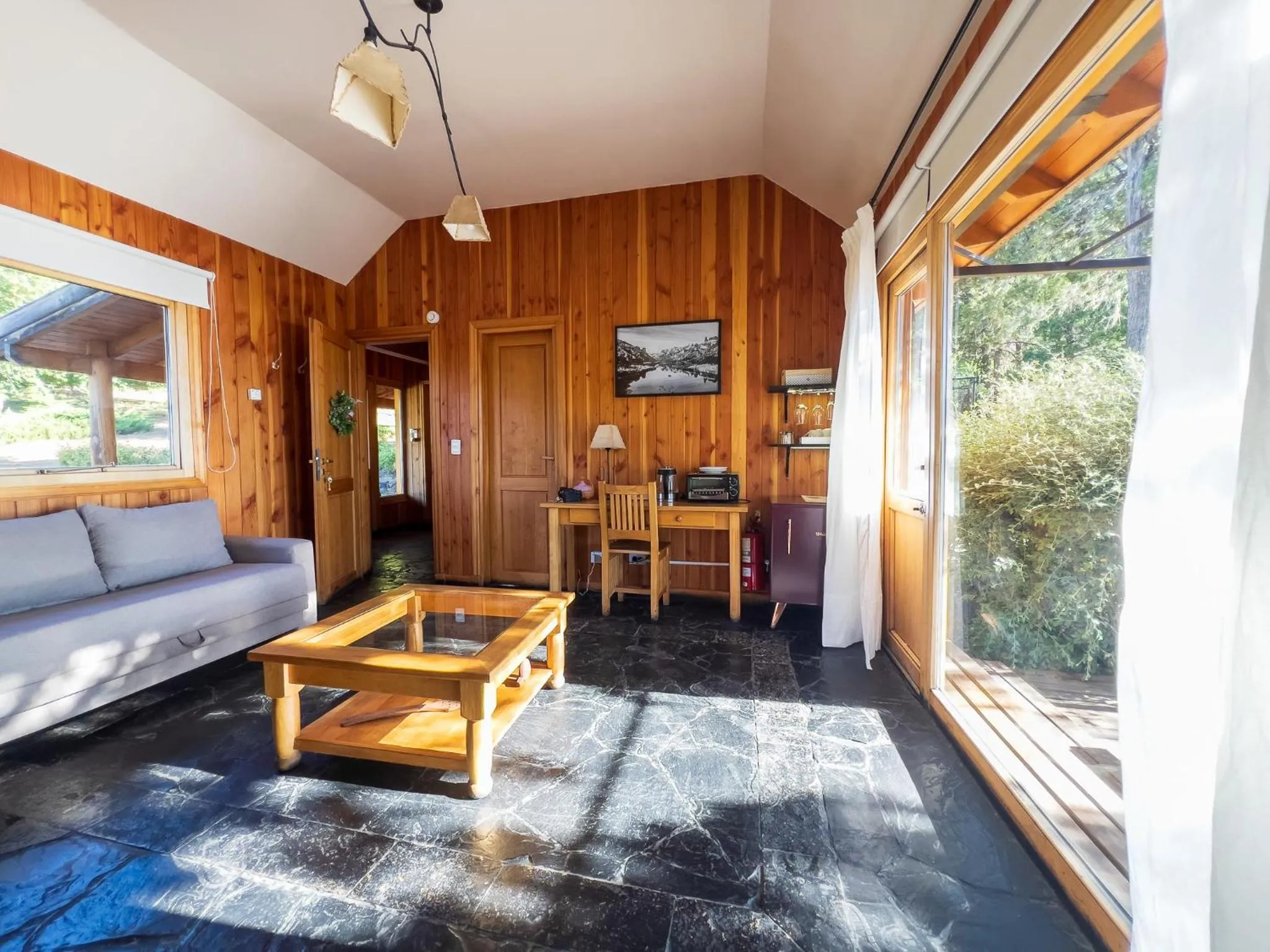 Communal lounge/ TV room in Arrayan Lake View Mountain Lodge & Casa De Te Arrayan