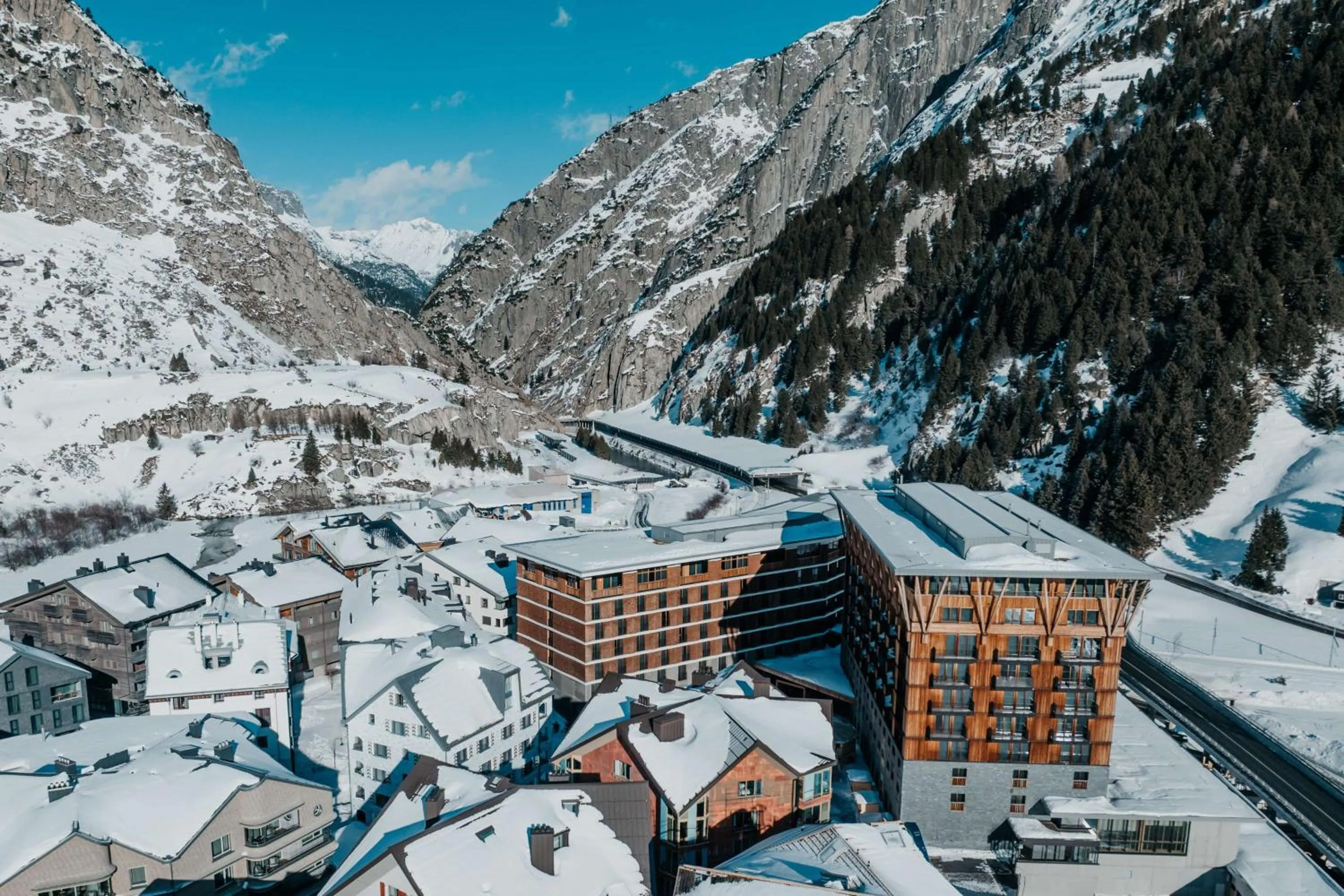 Property building in Radisson Blu Hotel Reussen, Andermatt