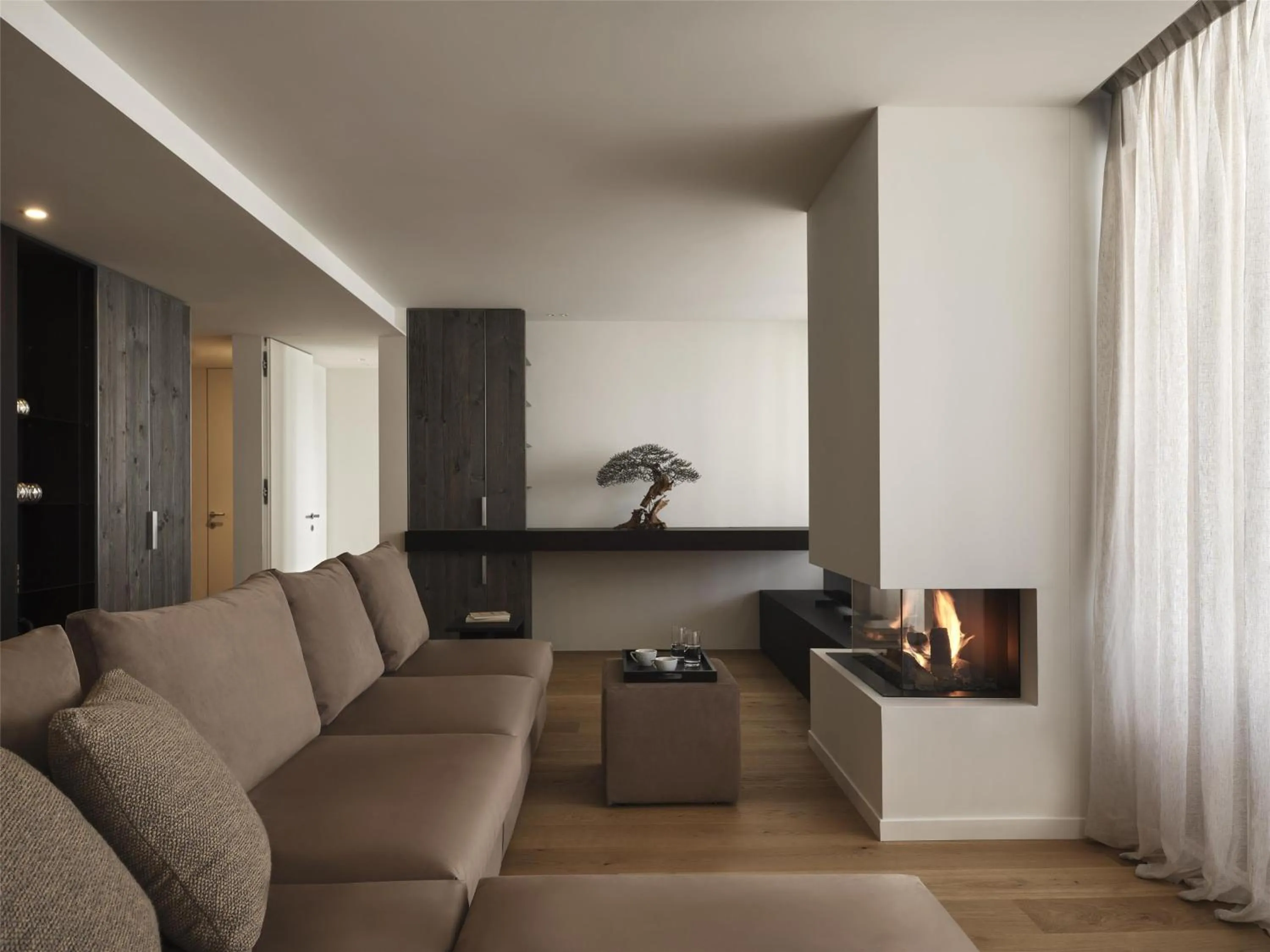 Bedroom in Radisson Blu Hotel Reussen, Andermatt