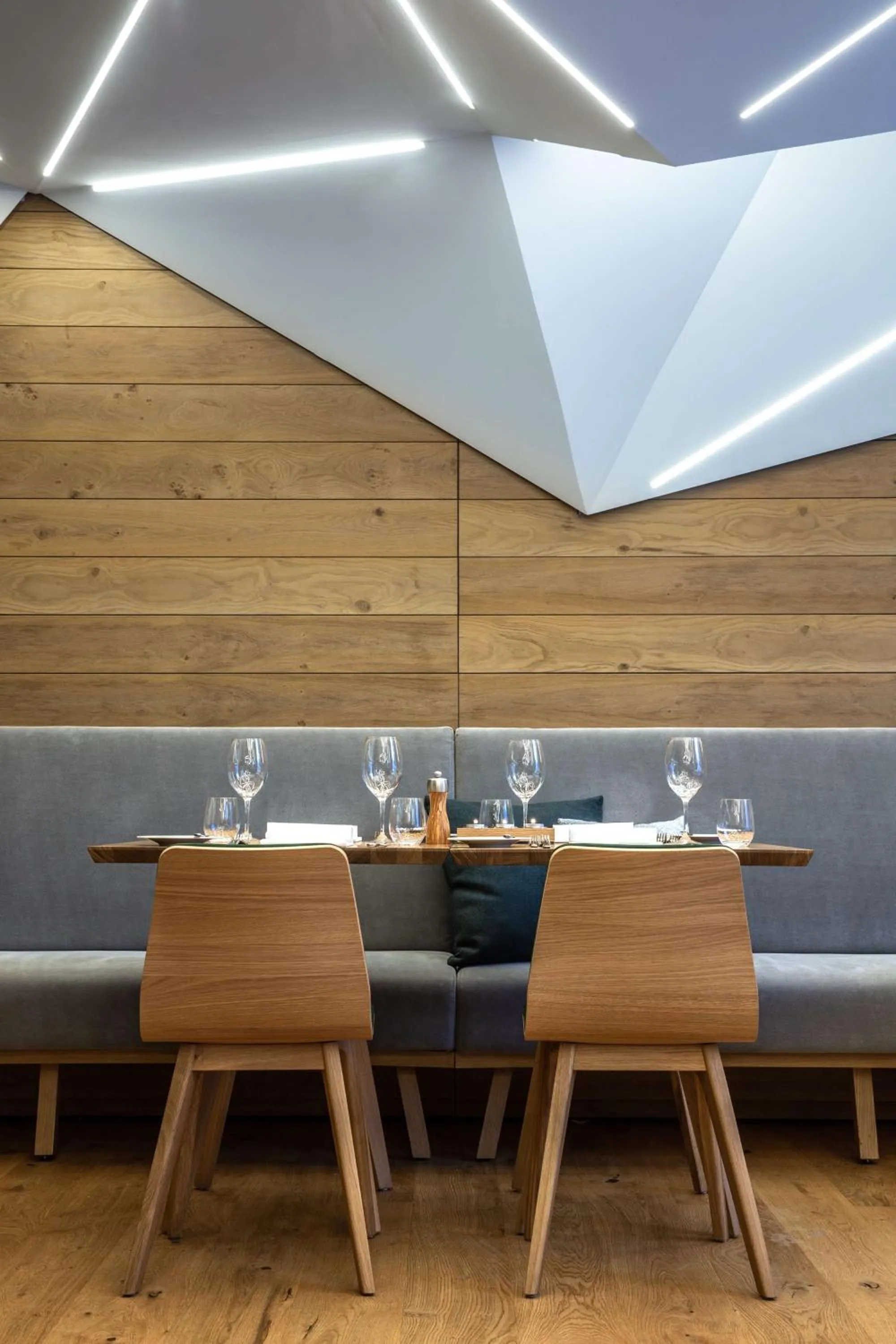 Restaurant/places to eat in Radisson Blu Hotel Reussen, Andermatt