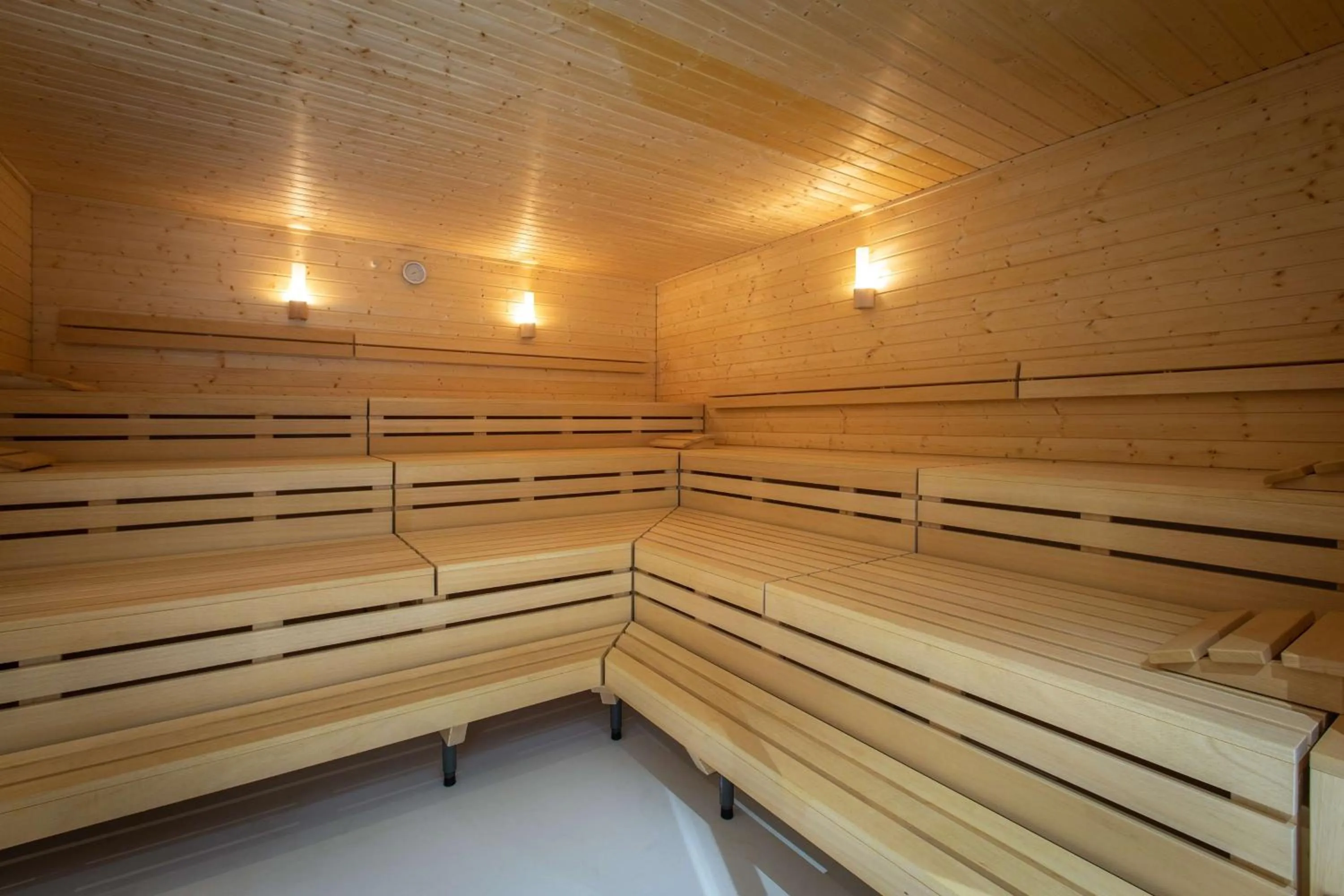 Spa and wellness centre/facilities in Radisson Blu Hotel Reussen, Andermatt