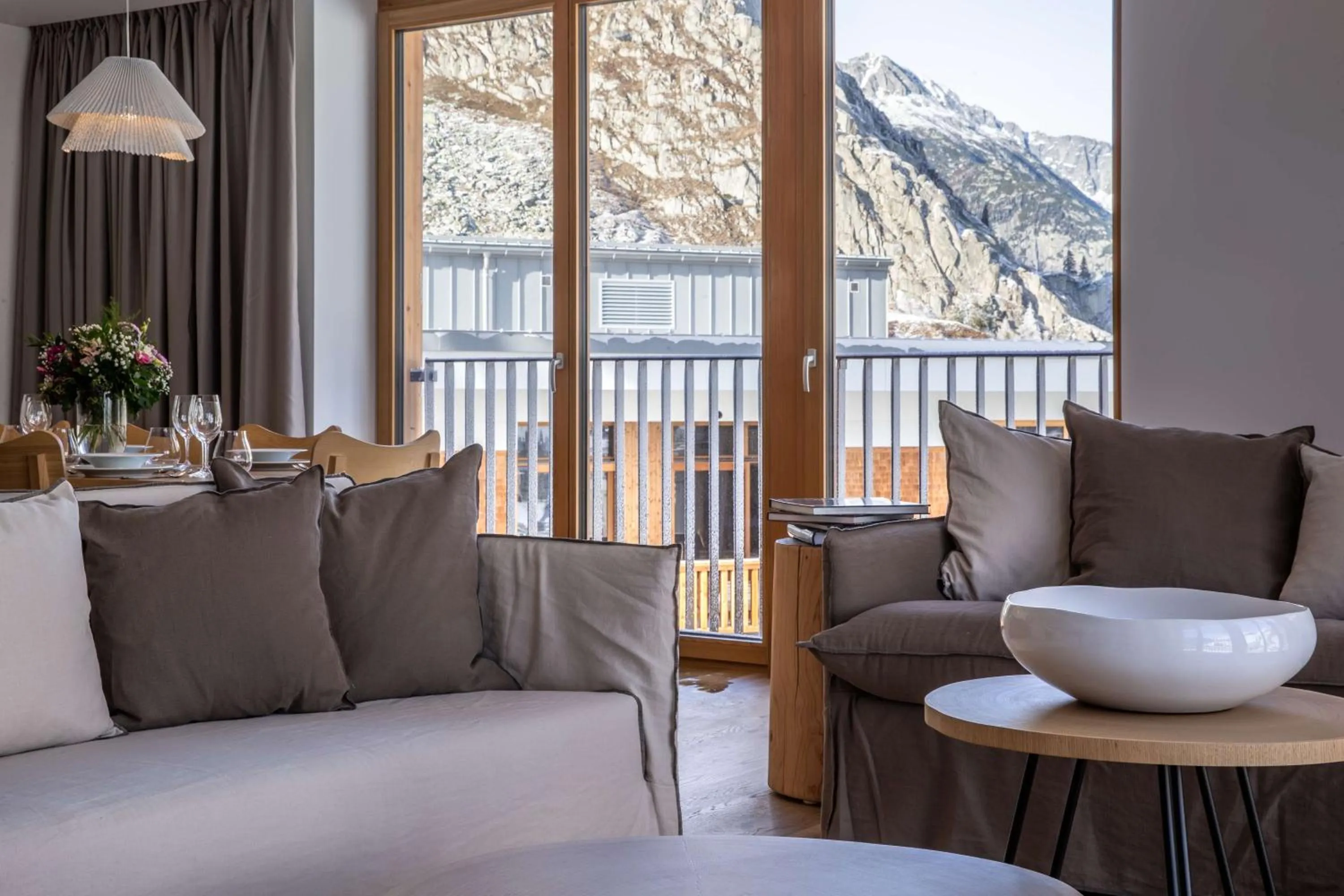 Photo of the whole room in Radisson Blu Hotel Reussen, Andermatt