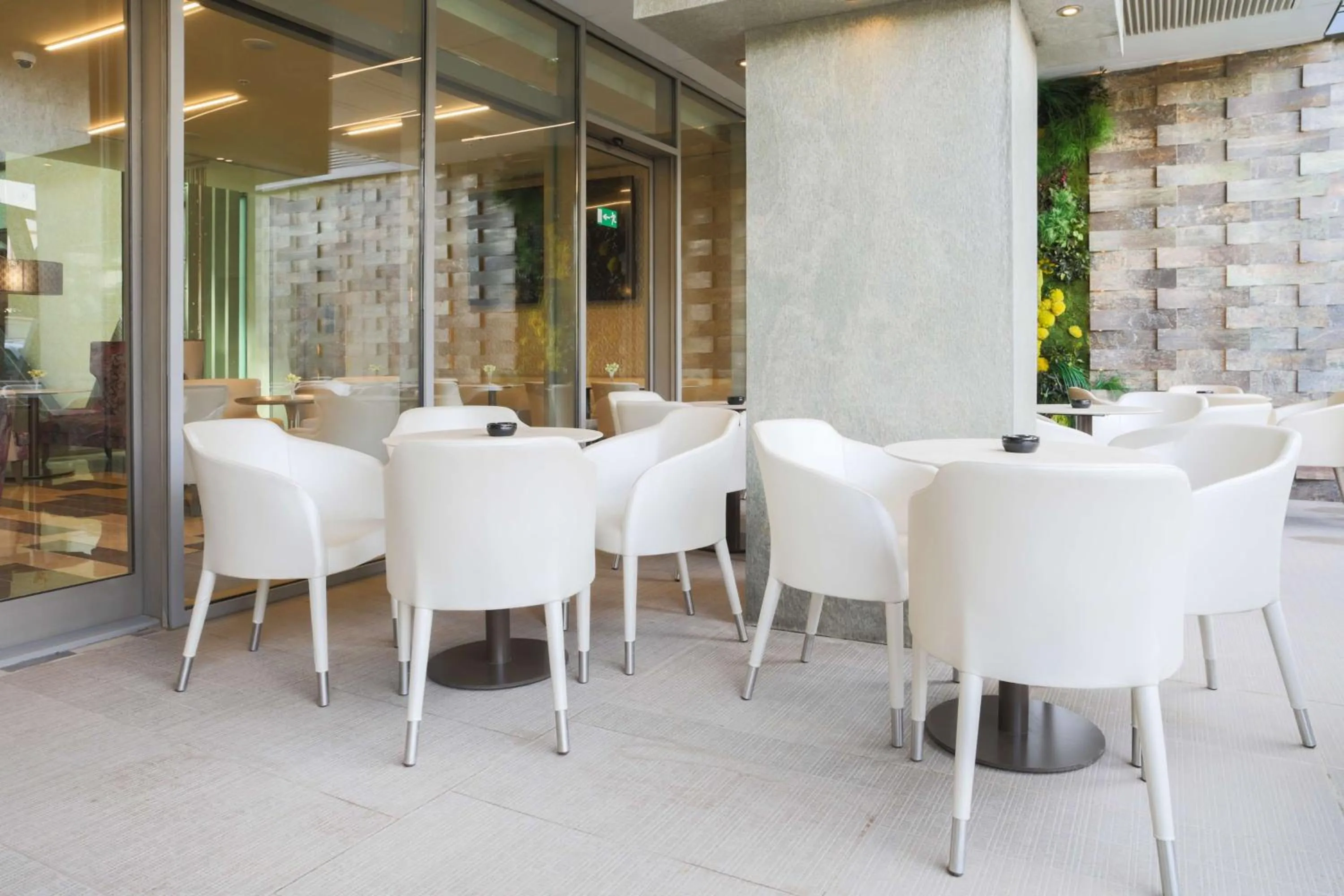 Lounge or bar, Restaurant/Places to Eat in Radisson BLU Hotel Algiers Hydra