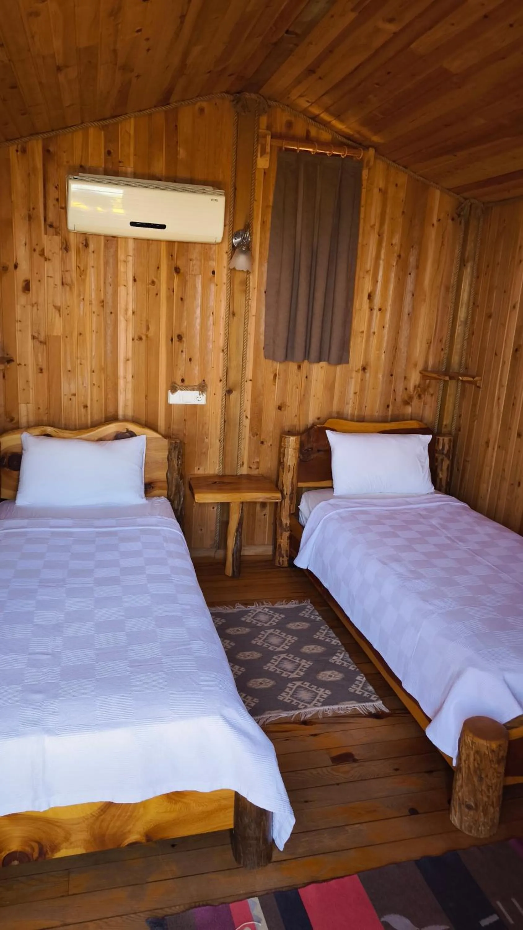 Photo of the whole room, Bed in Olive Garden Kabak