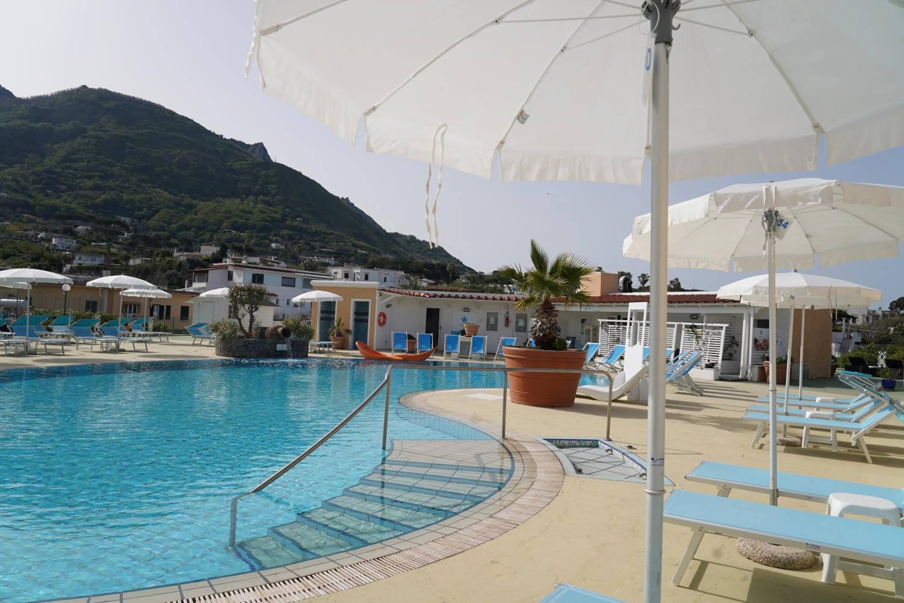Swimming pool in Hotel Parco Delle Agavi