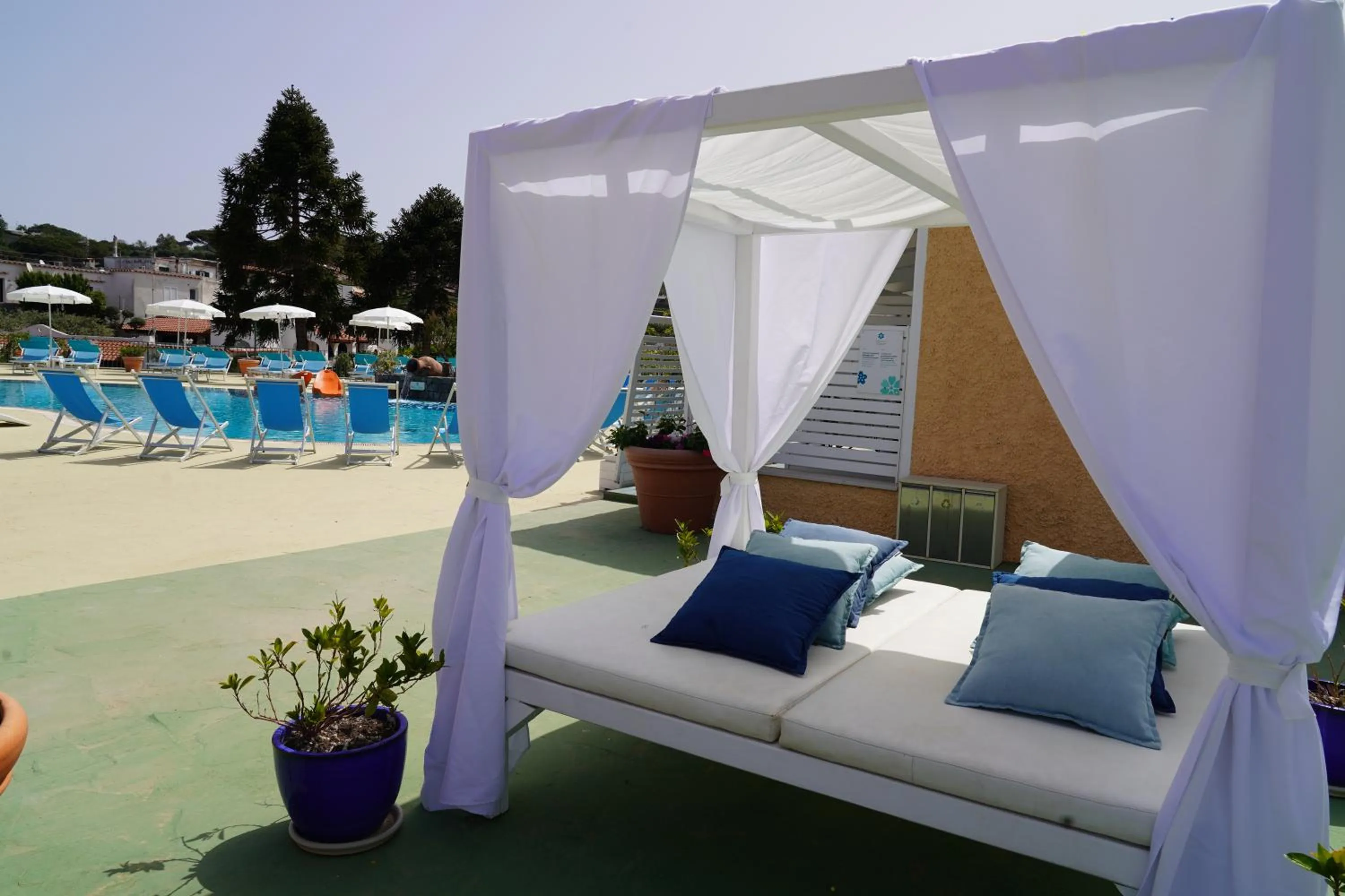 Swimming pool in Hotel Parco Delle Agavi