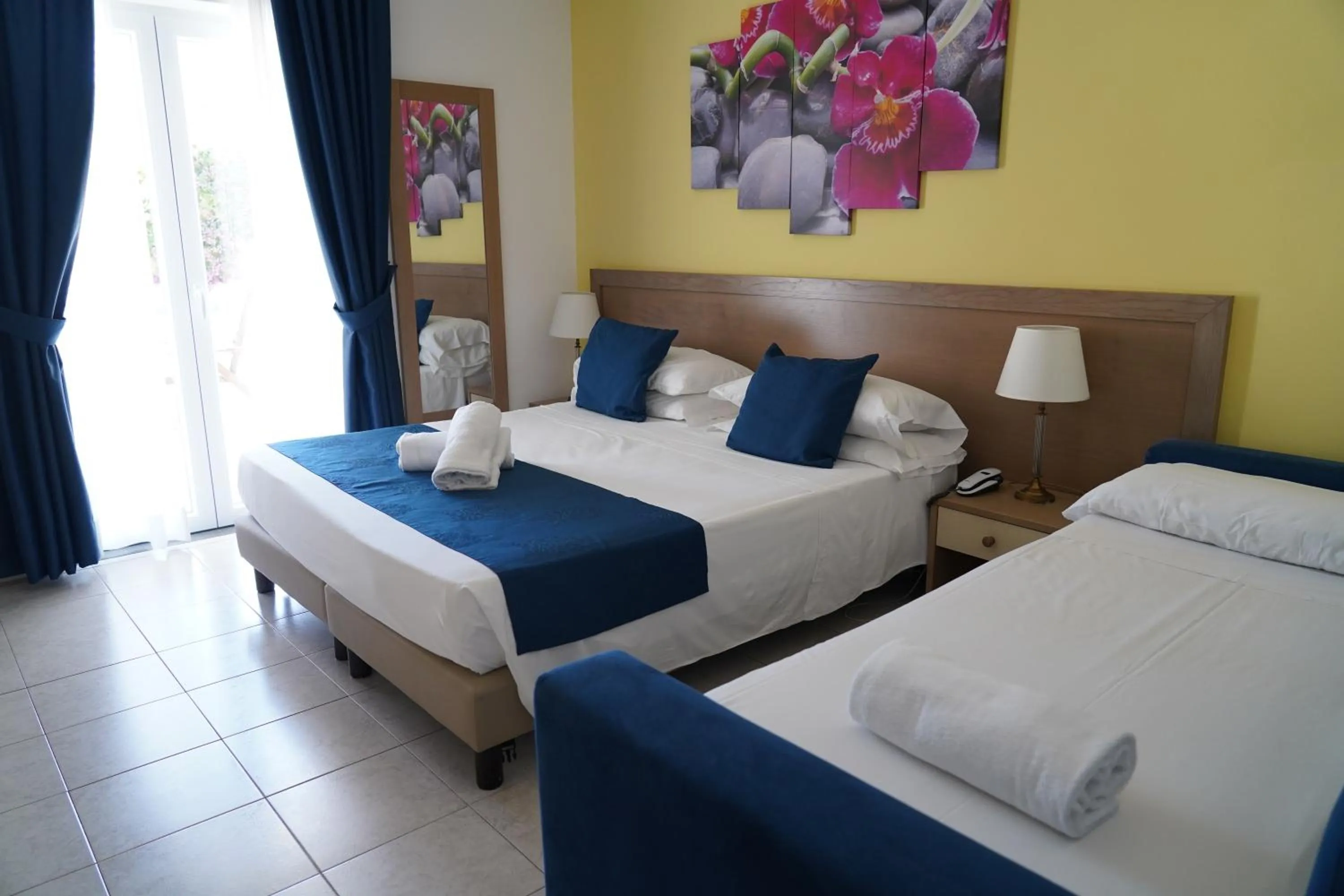 Bedroom, Bed in Hotel Parco Delle Agavi