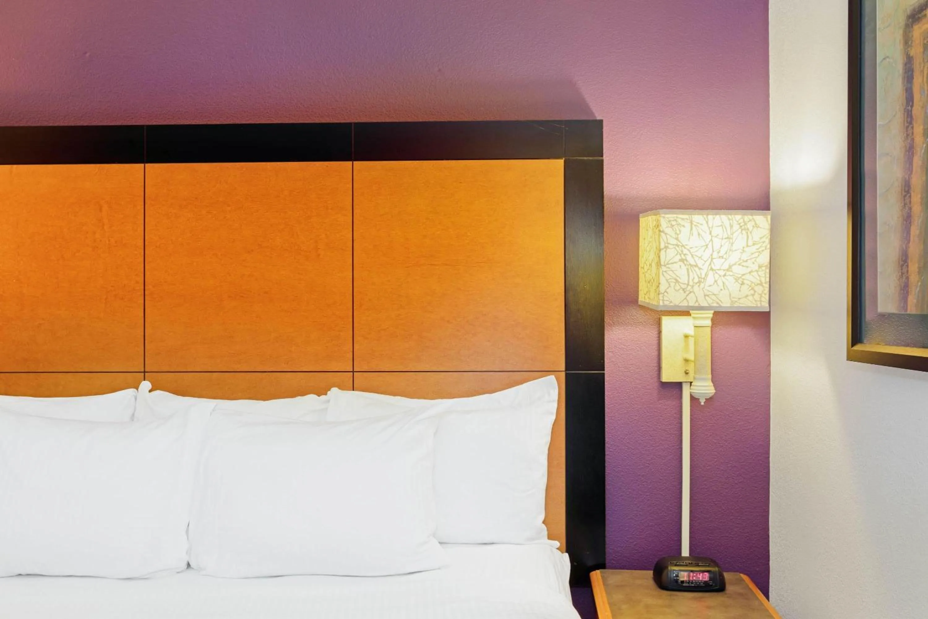 Photo of the whole room, Bed in La Quinta by Wyndham Orlando I Drive/Conv Center