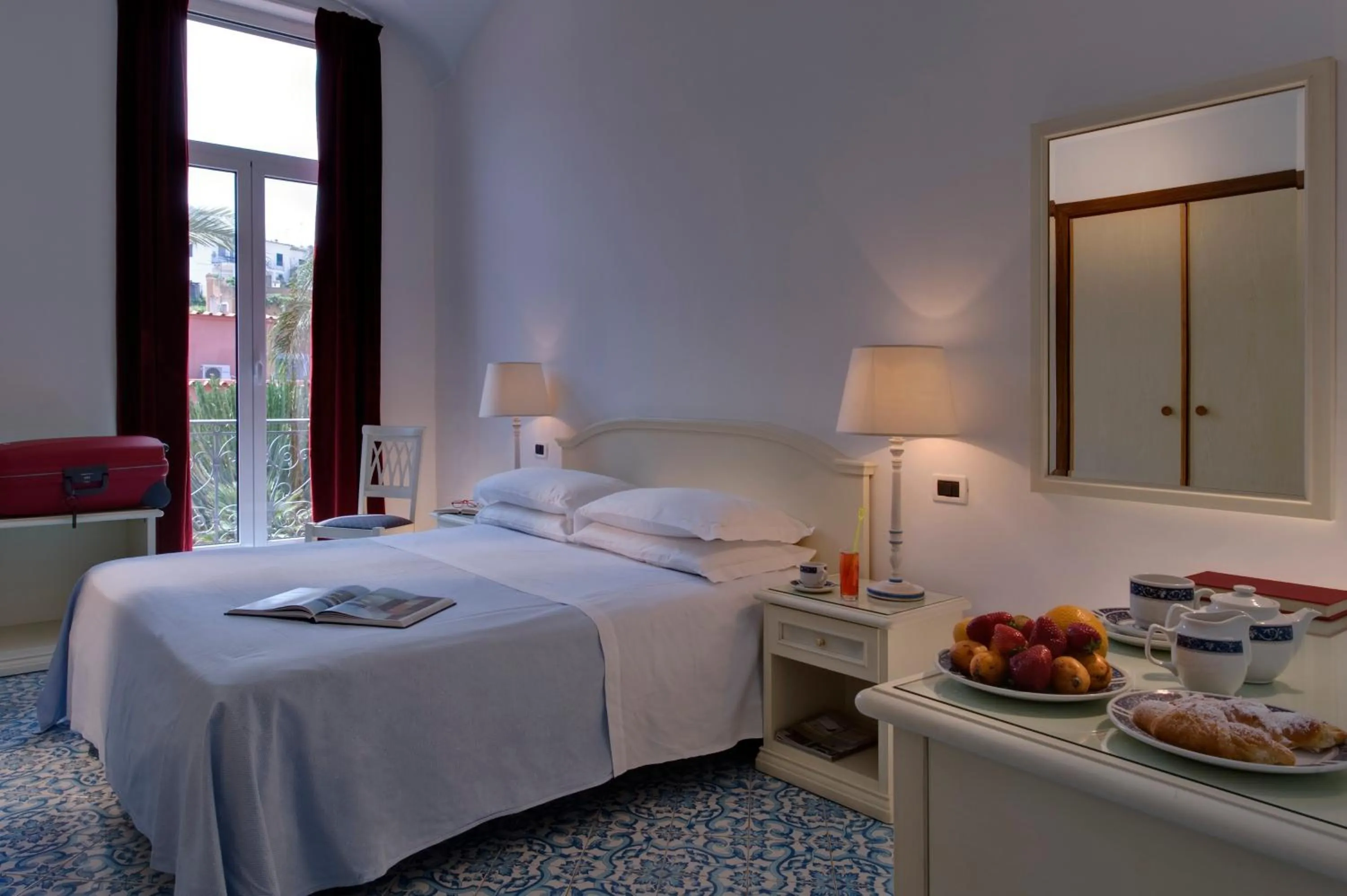 Photo of the whole room, Bed in Hotel Villa Svizzera Terme