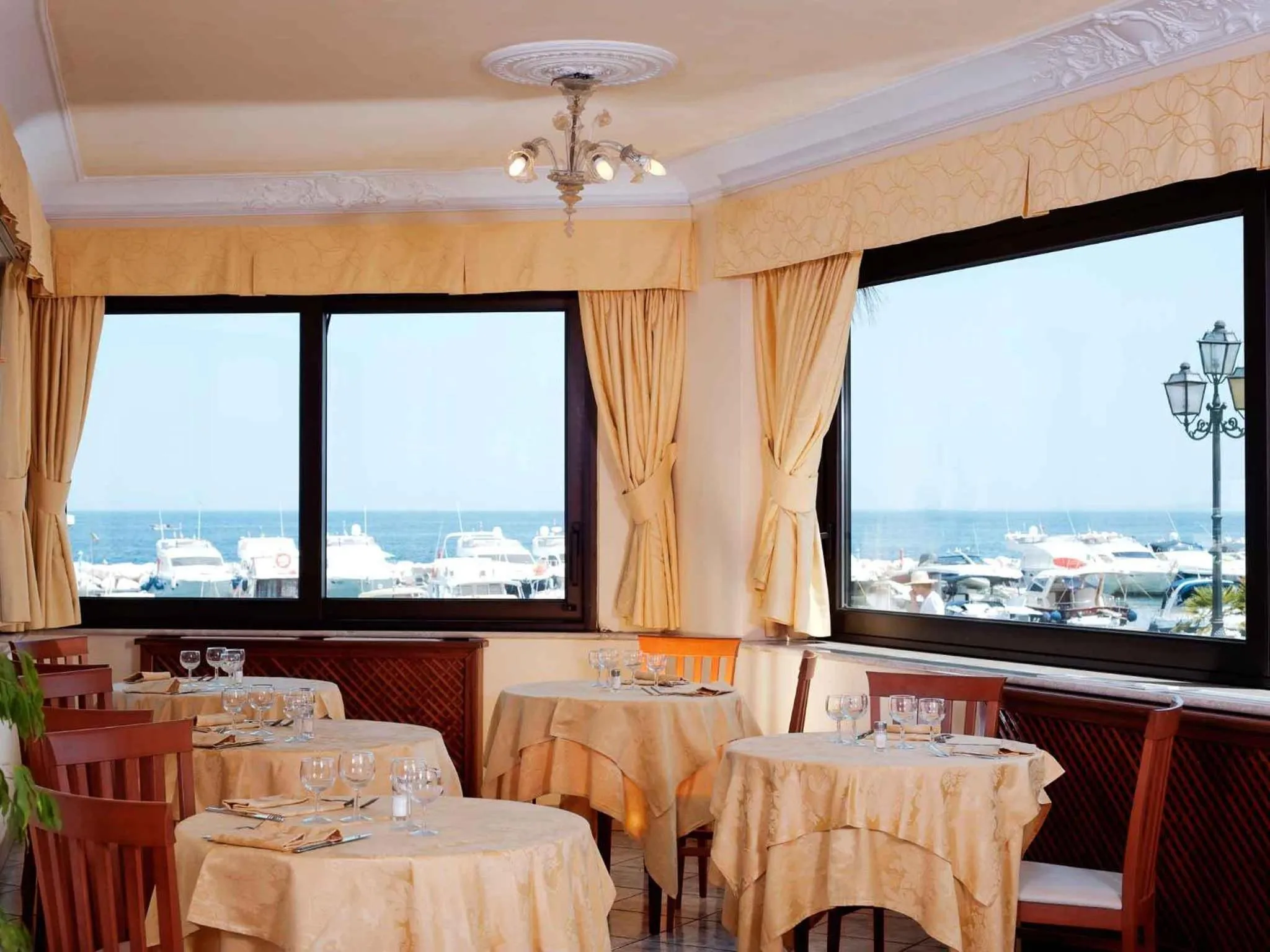 Restaurant/places to eat in Hotel Villa Svizzera Terme