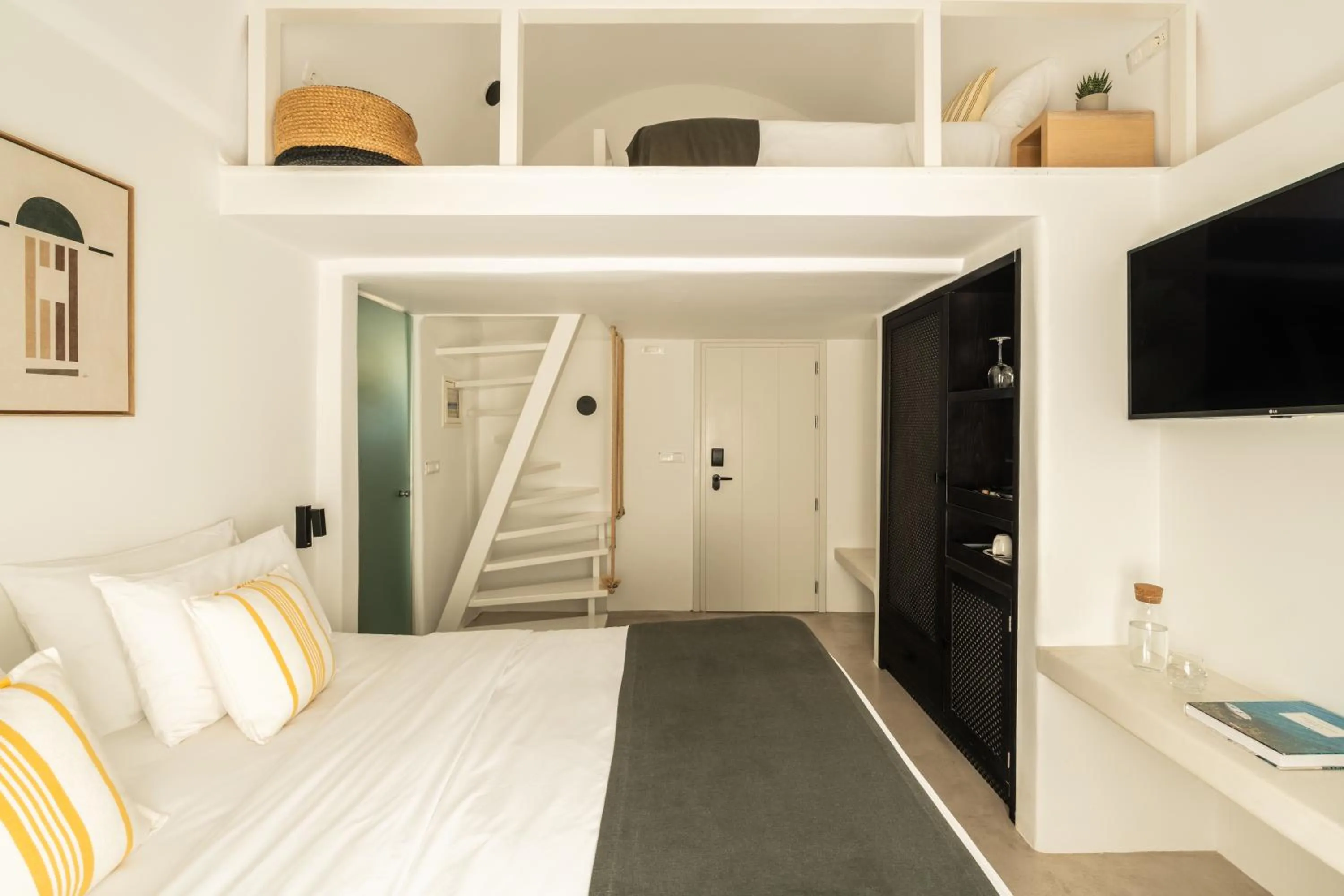 Bed in Rocabella Santorini Hotel & Spa